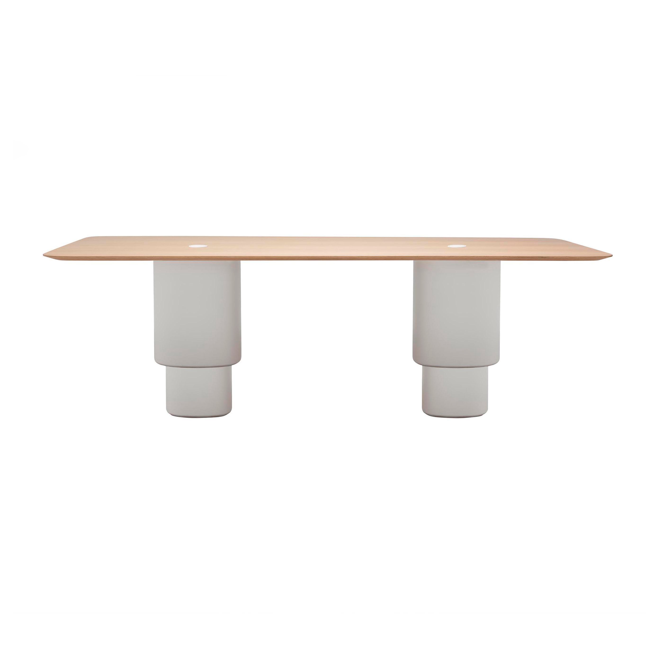 Display product Solid Conference Table ME 03352 from manufacturer Andreu World