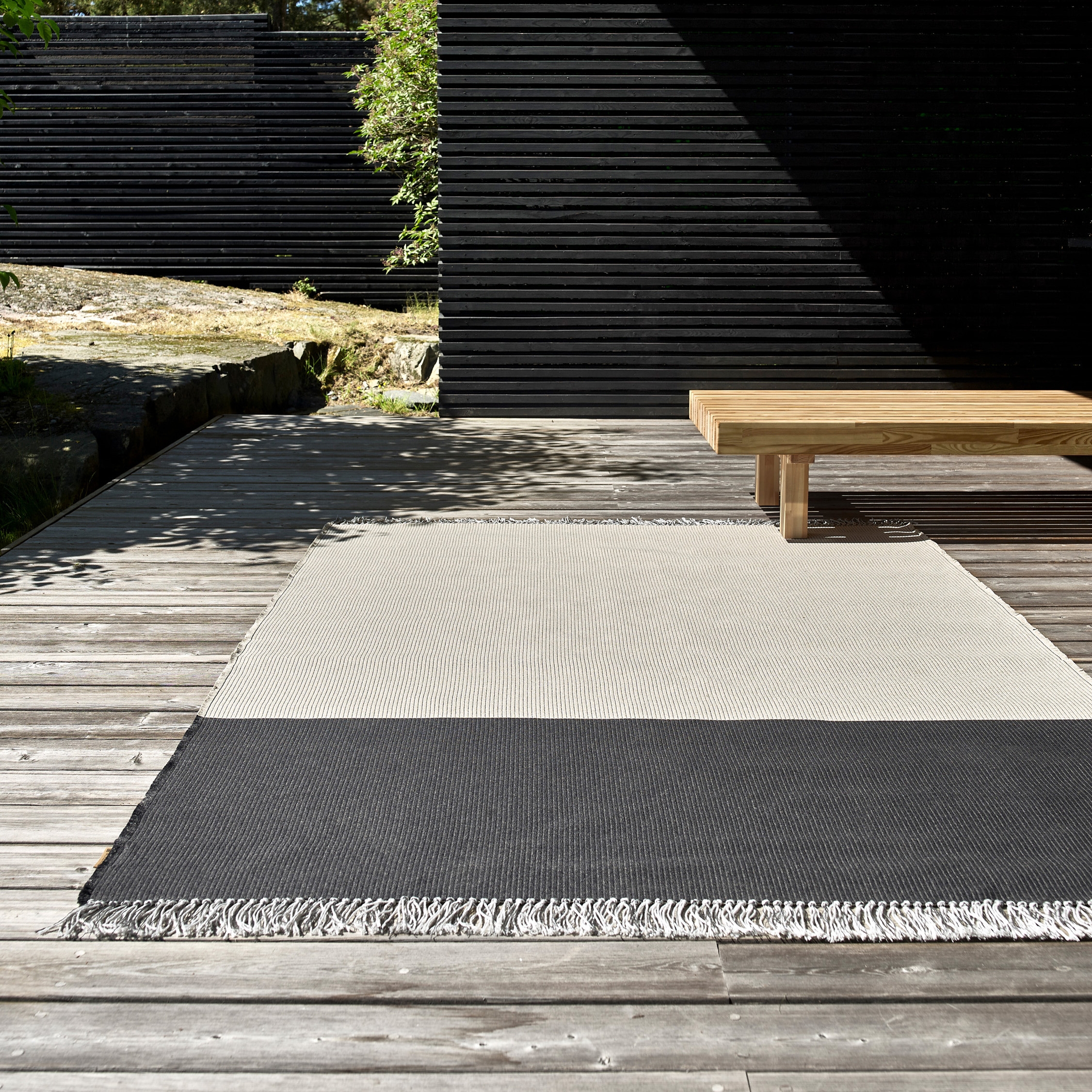 OUTDOOR