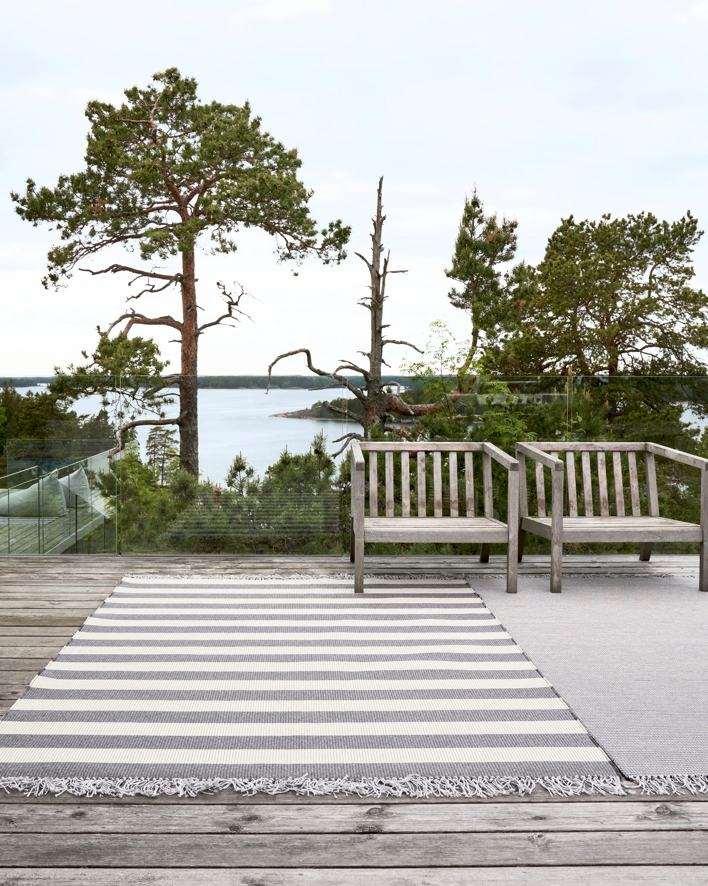 Woodnotes - Big Stripe in/out | navy blue-light sand