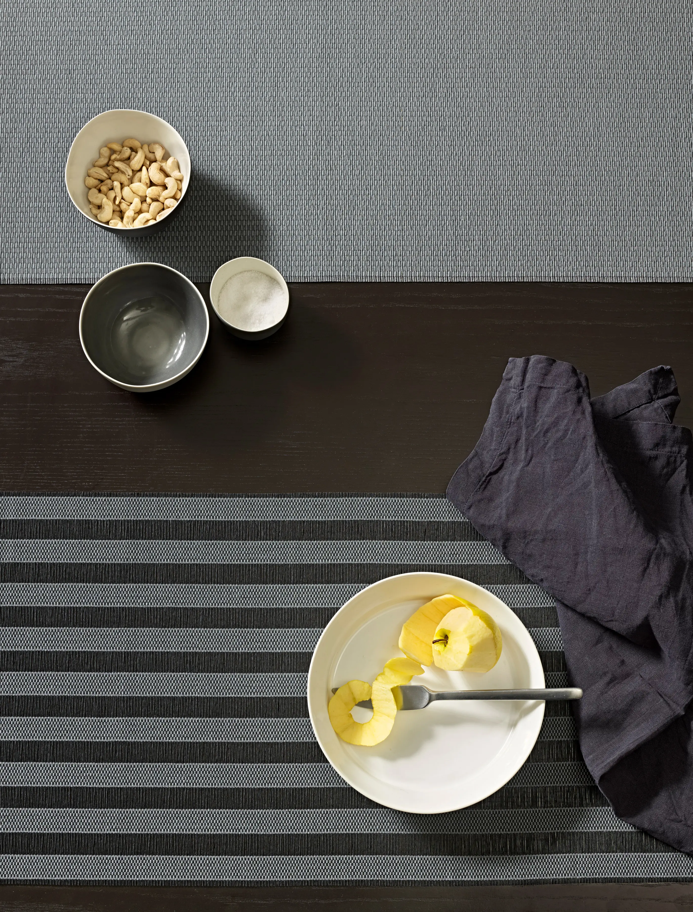 Woodnotes - Vista | Table Runner