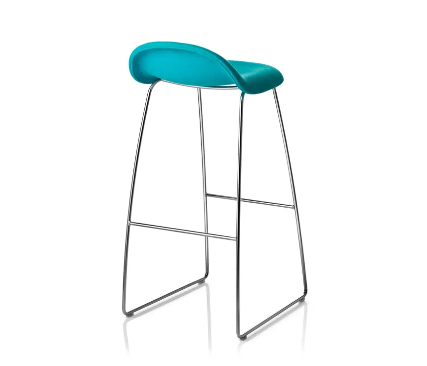 GUBI - Gubi 3D Stool – Sledge Base