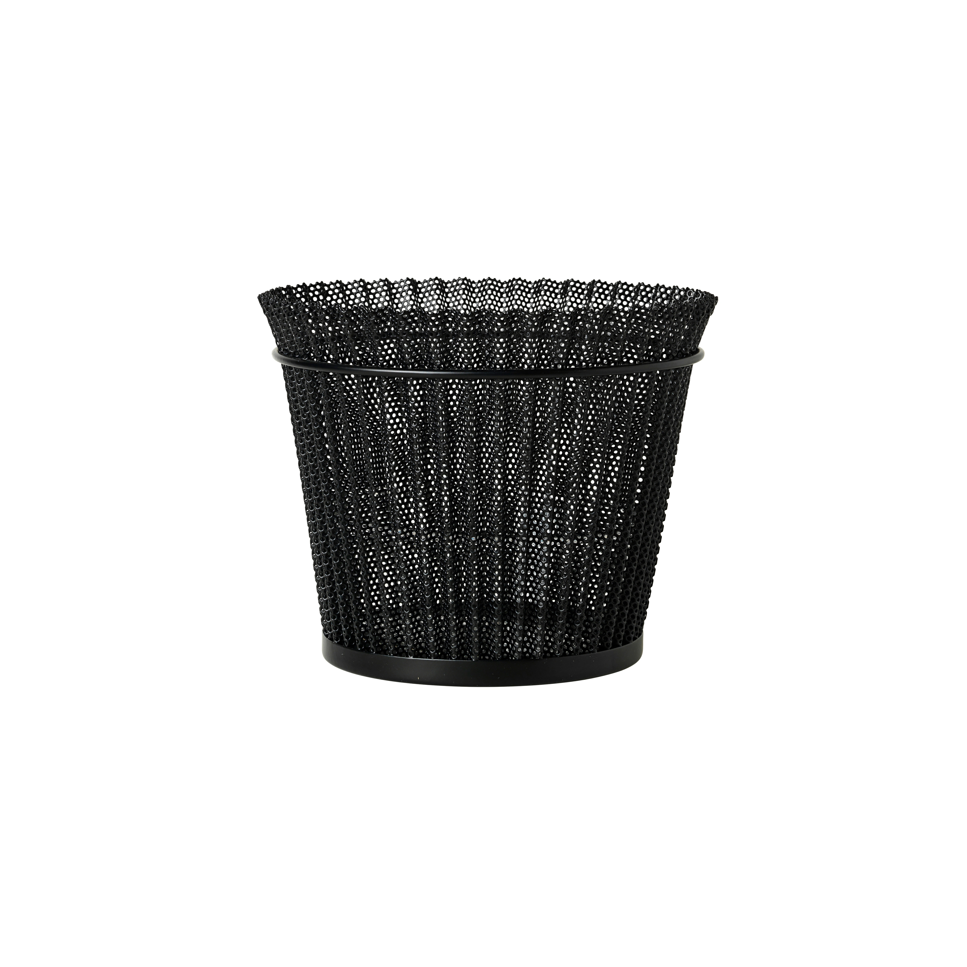 Afficher le produit Matégot Flower Pot - Ø21 cm du fabricant GUBI