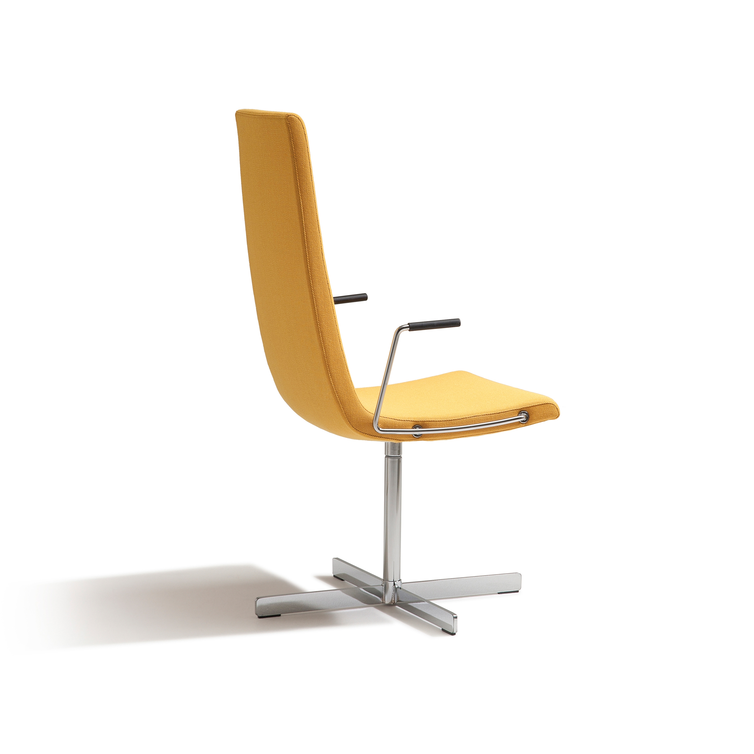 Mostrar el producto Clint Conference del fabricante Fora Form