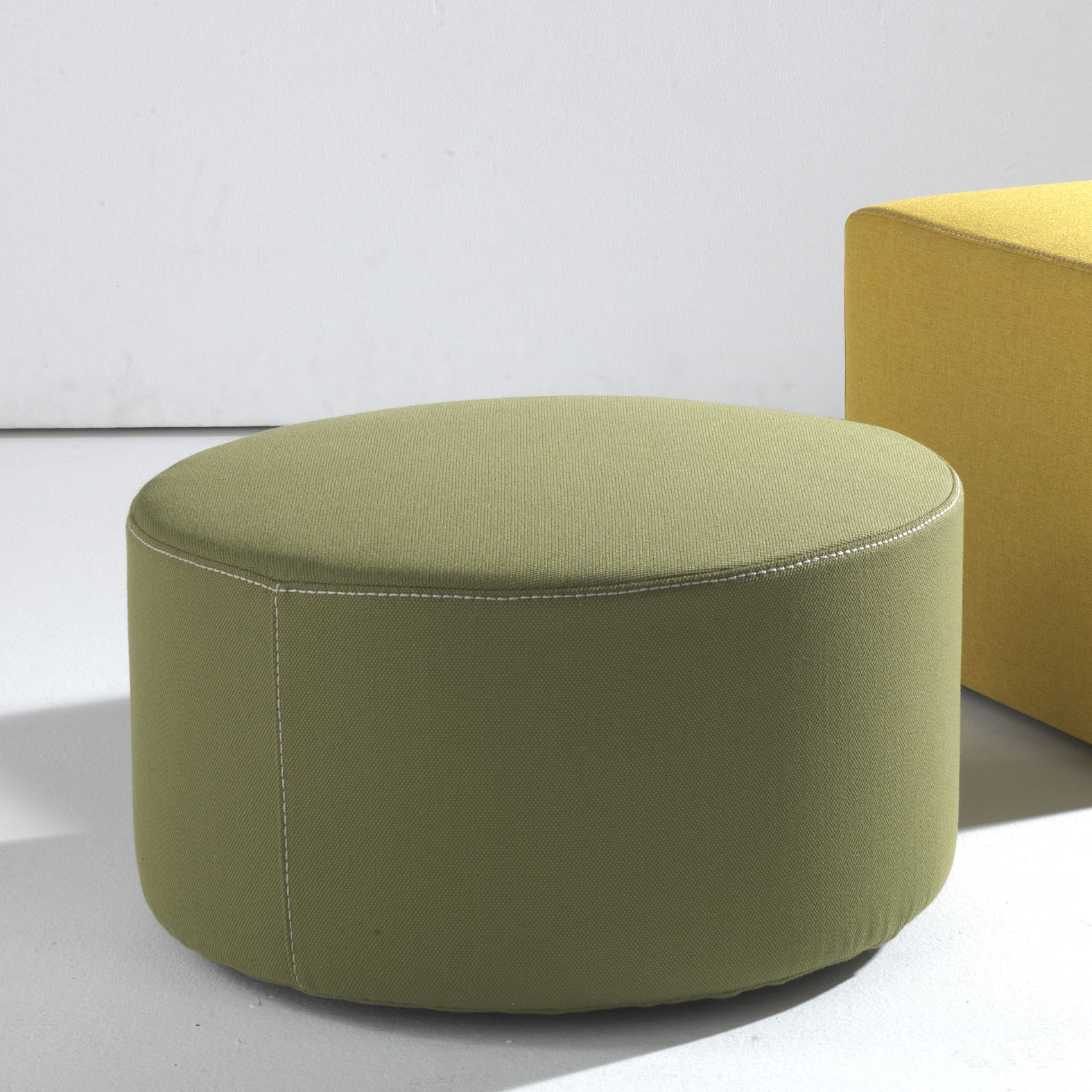 Display product Pouf from manufacturer LEMA