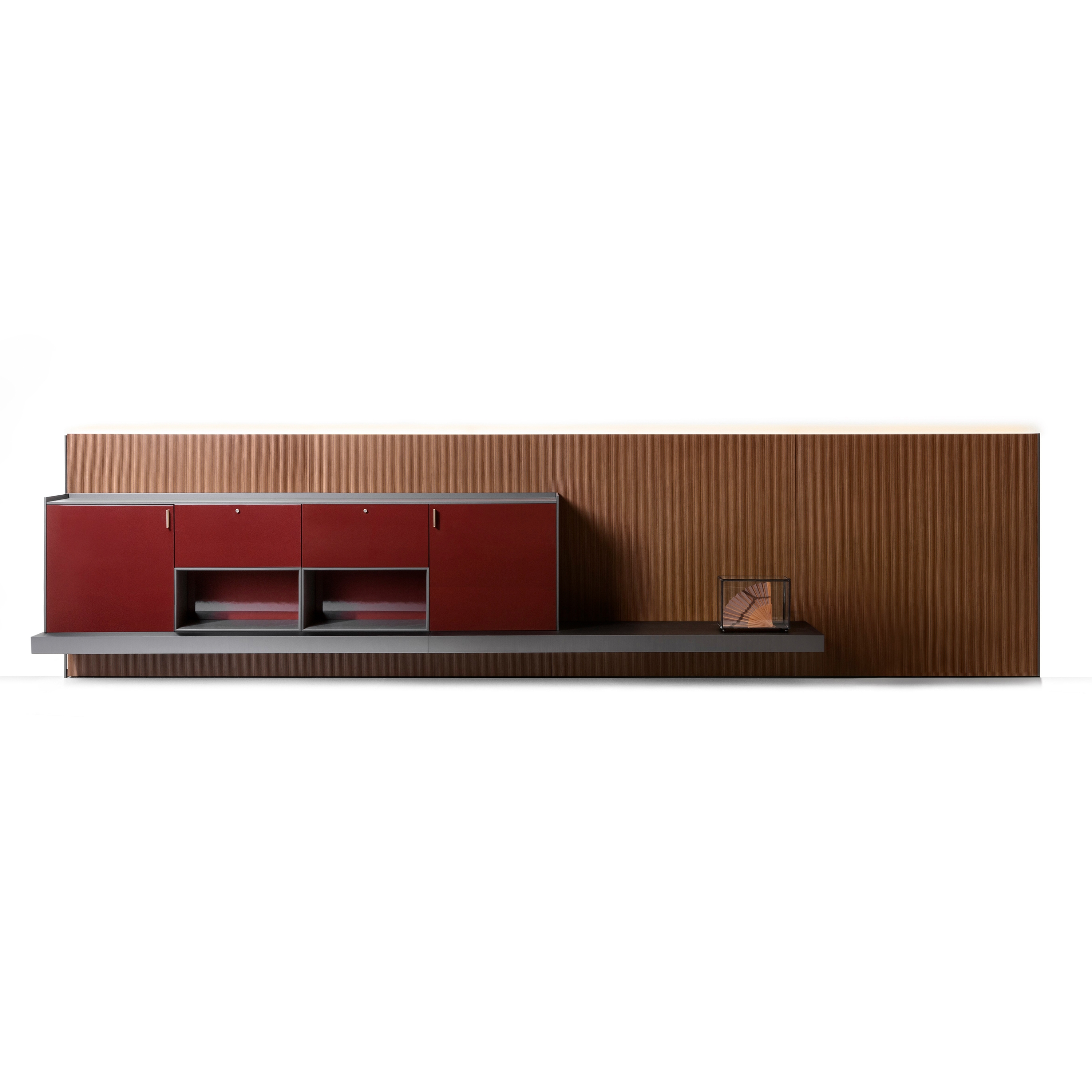 Display product LT40 from manufacturer LEMA