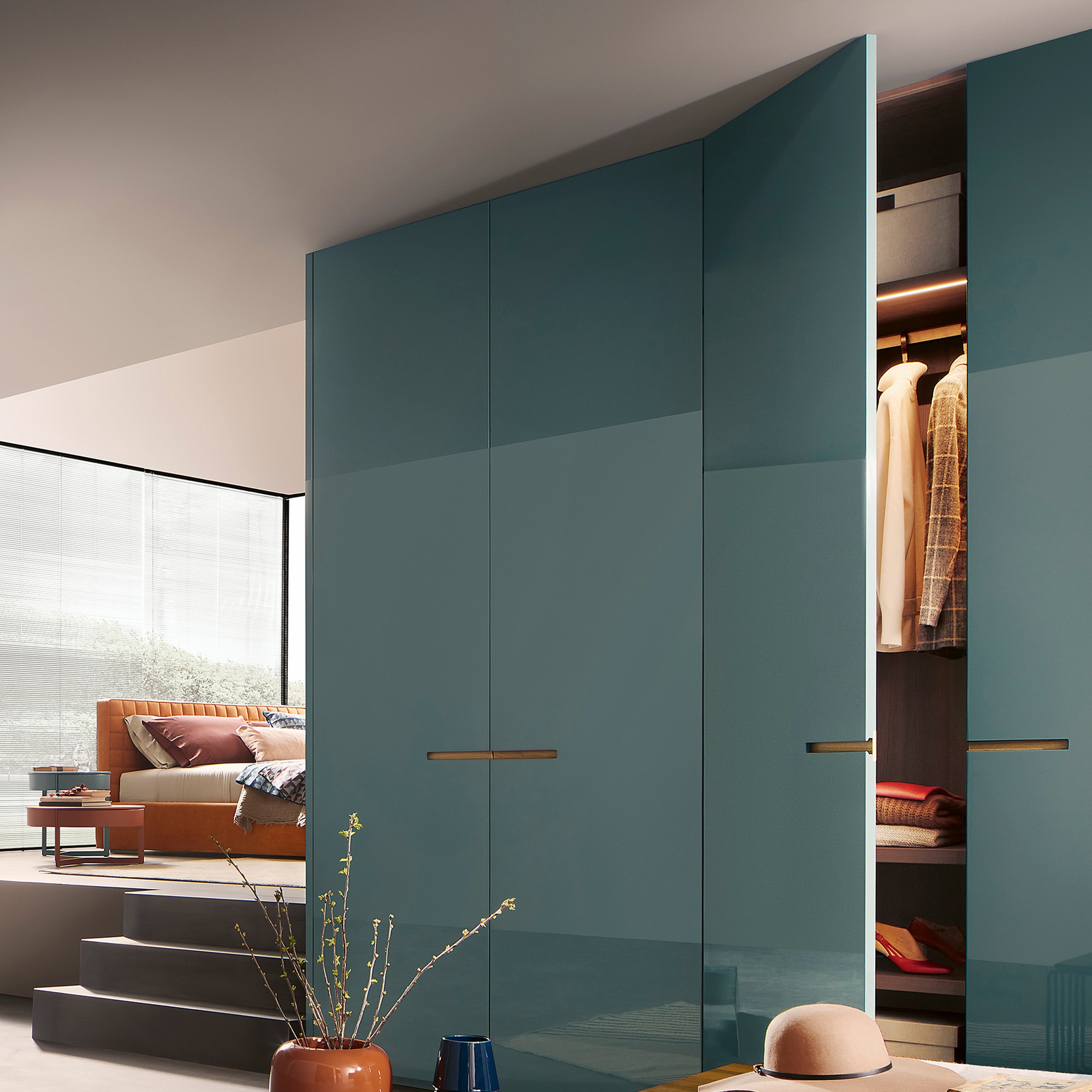 Display product Elegant Wardrobe | Hinged doors from manufacturer LEMA