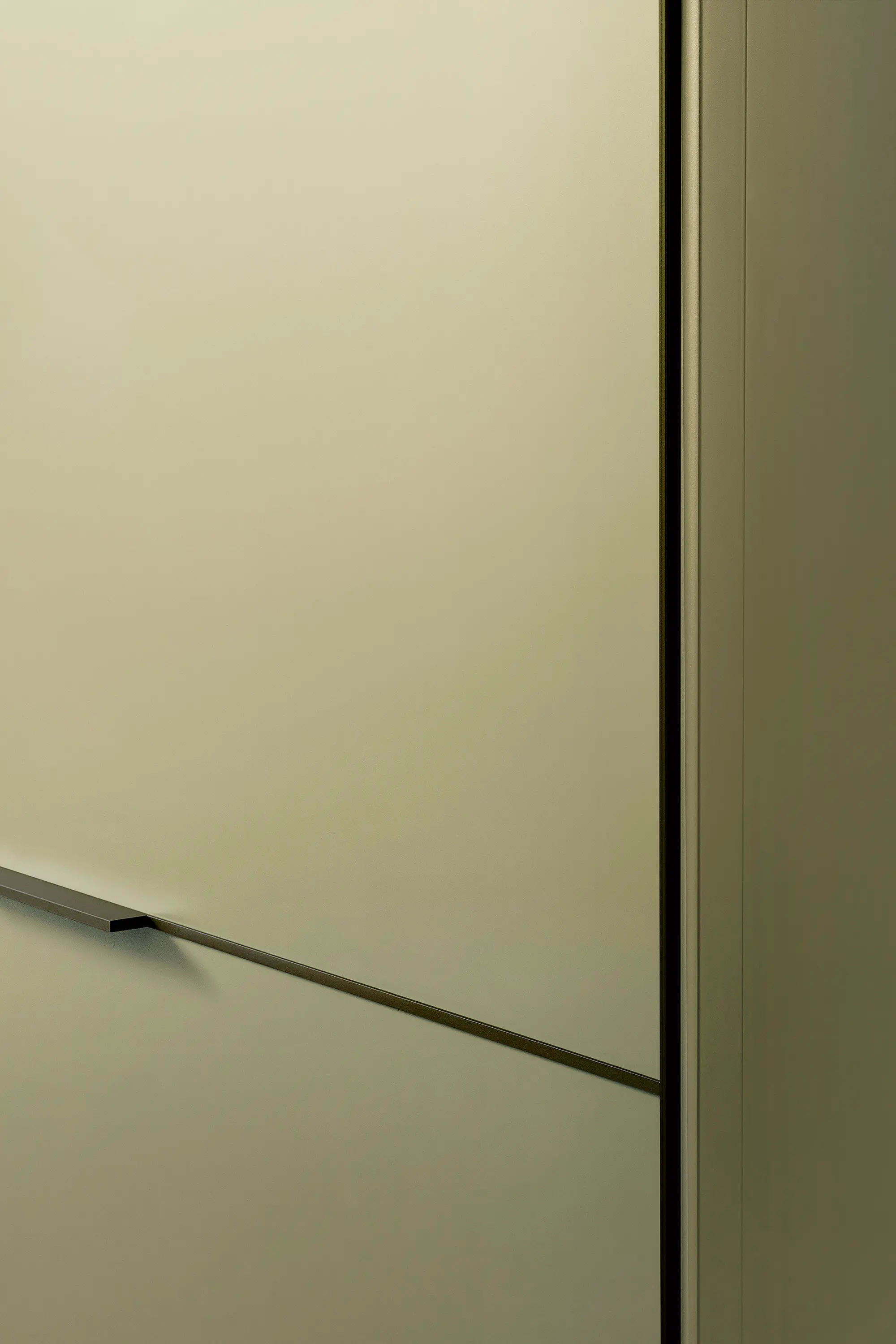 LEMA - Kyn Wardrobe | Hinged doors