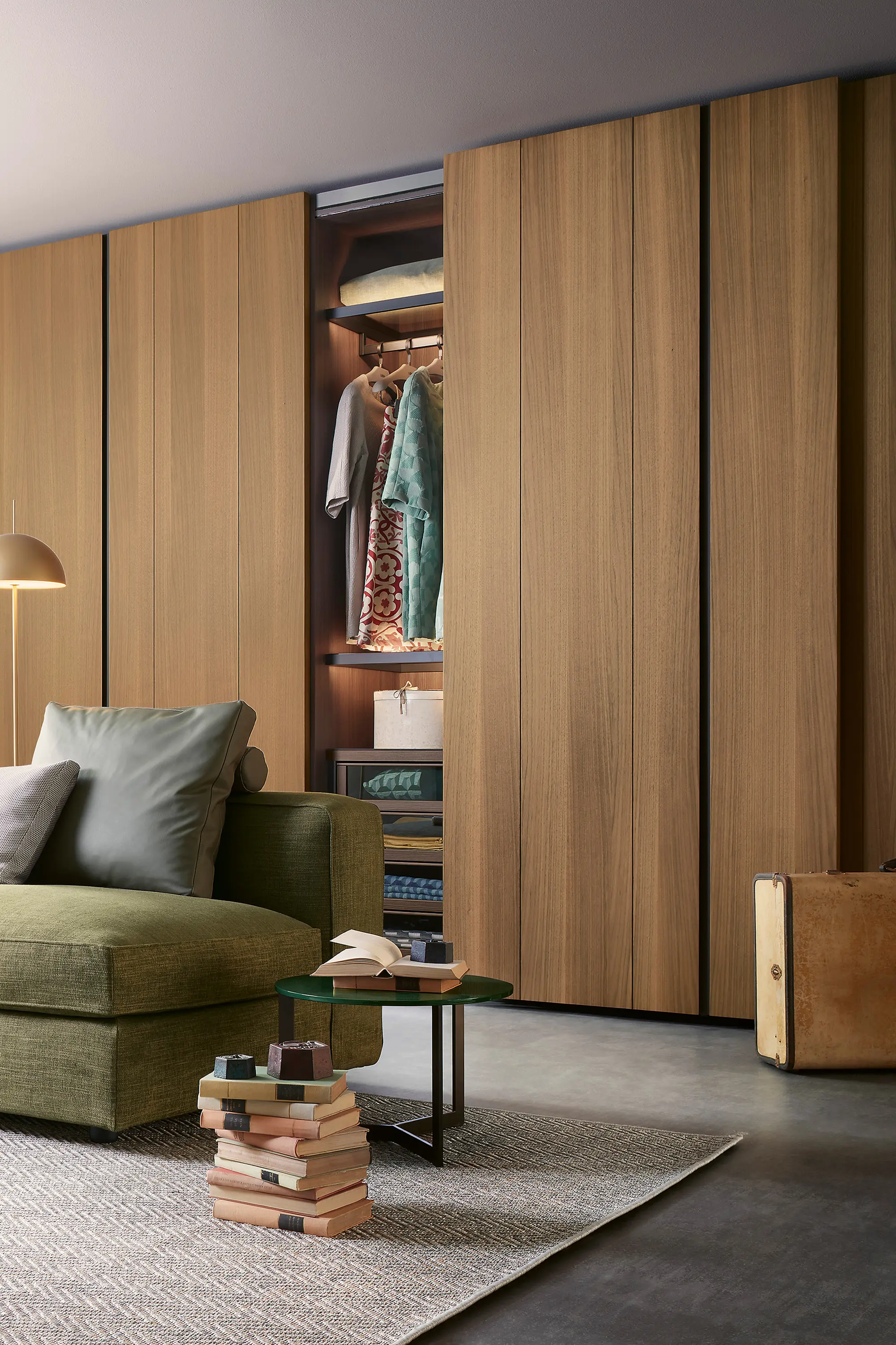 LEMA - Naica Wardrobe | Sliding doors