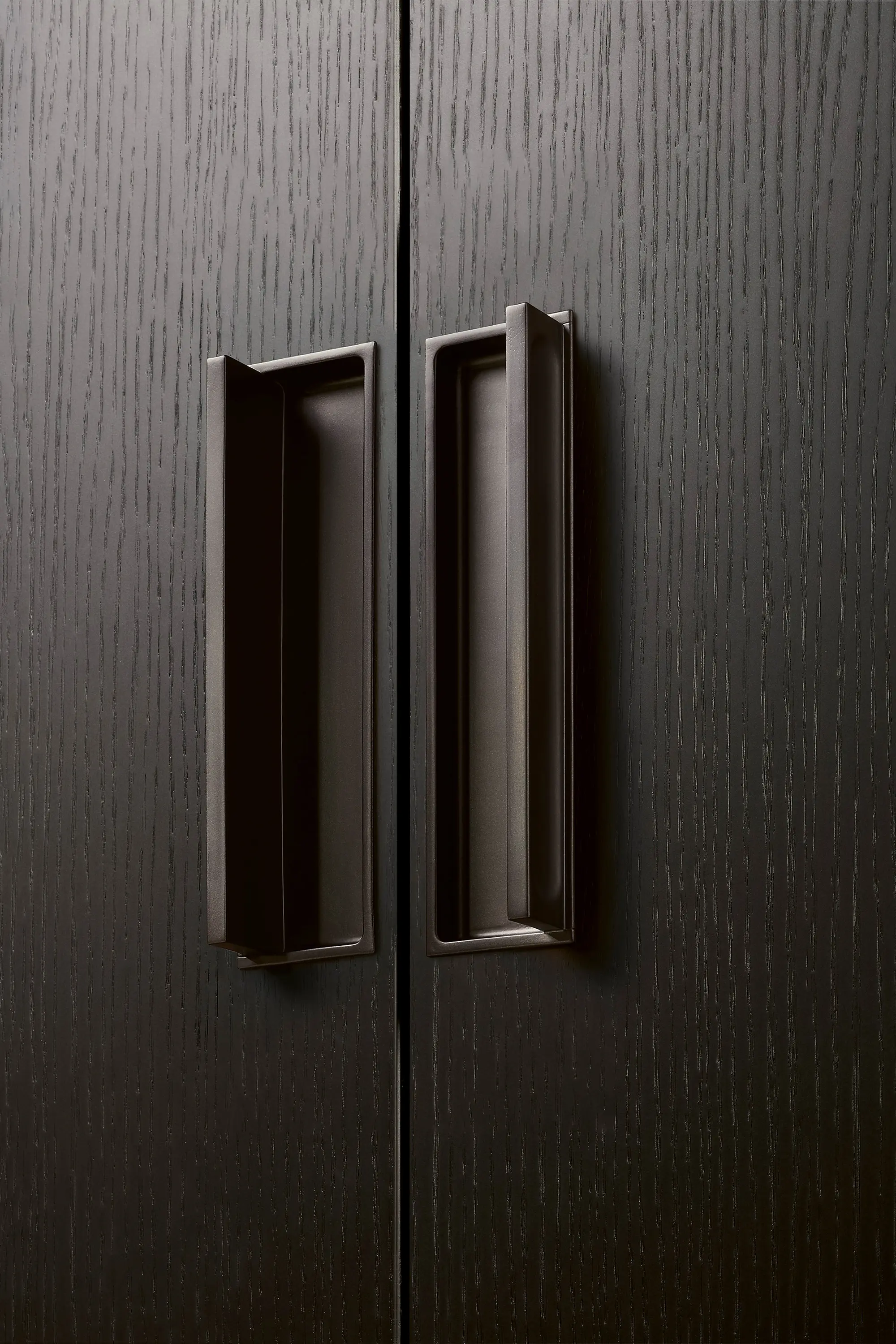 LEMA - Prima Wardrobe | Hinged doors
