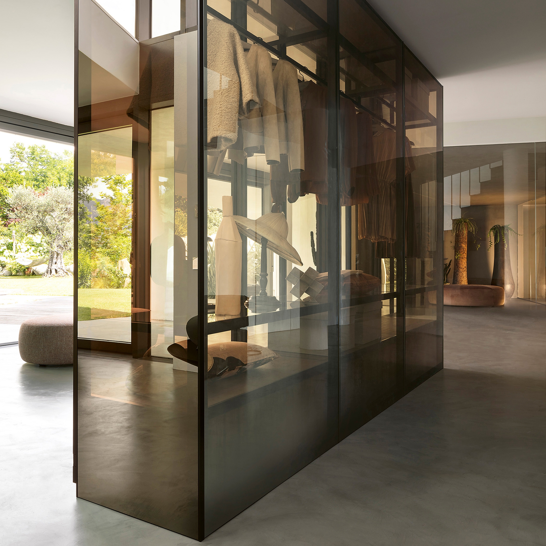 Display product Tian Wardrobe | Hinged doors from manufacturer LEMA