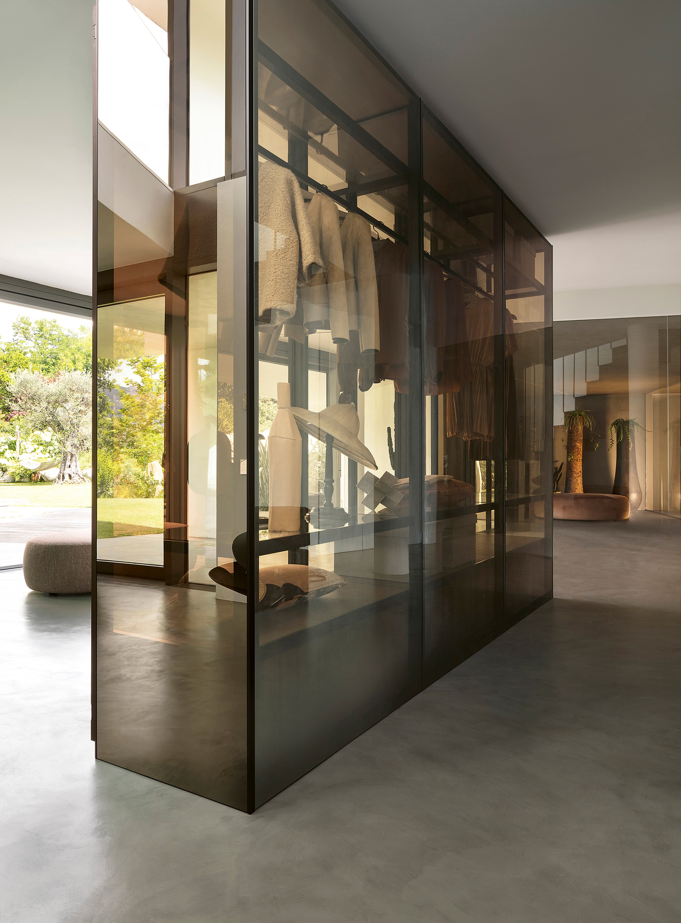 Display product Tian Wardrobe | Hinged doors from manufacturer LEMA