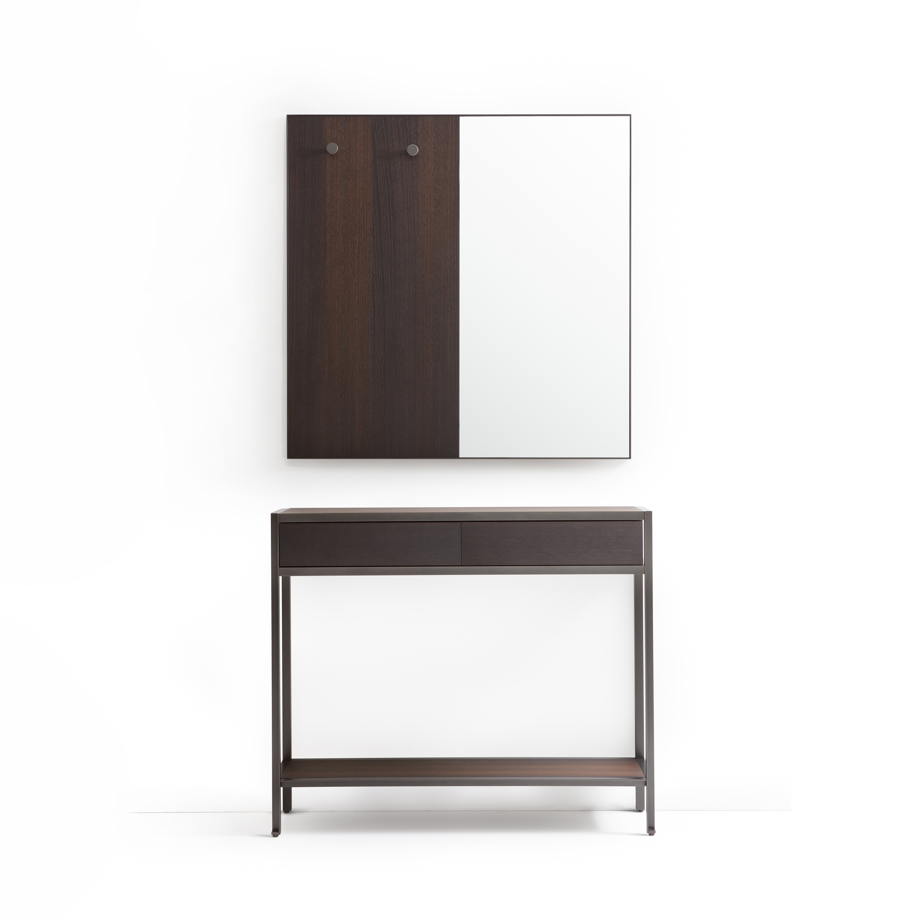 Display product Lina Console from manufacturer LEMA