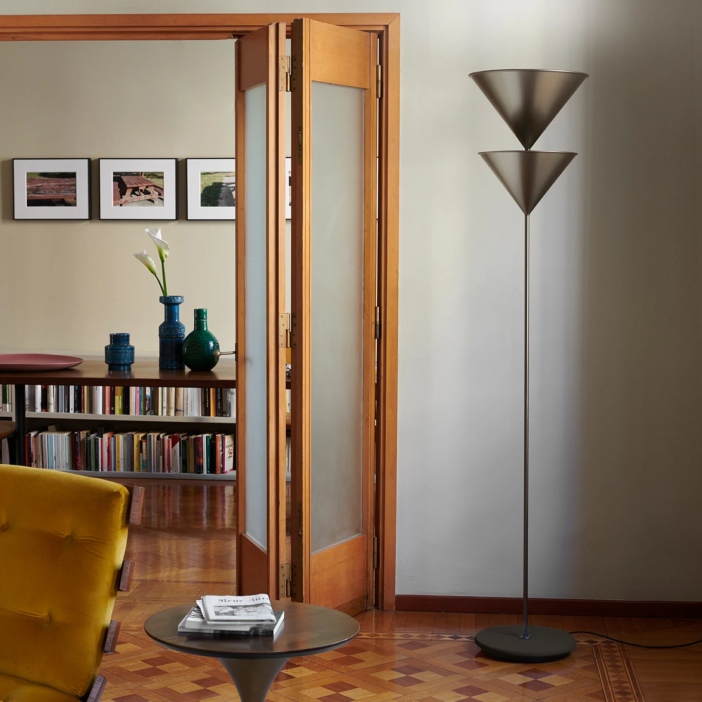 FLOOR LAMPS