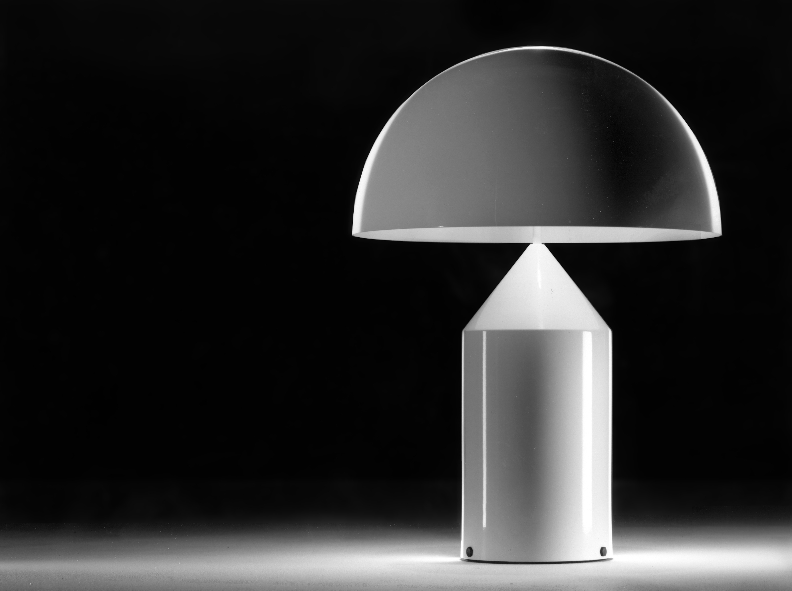 Display product Atollo | 235 236 237 from manufacturer Oluce