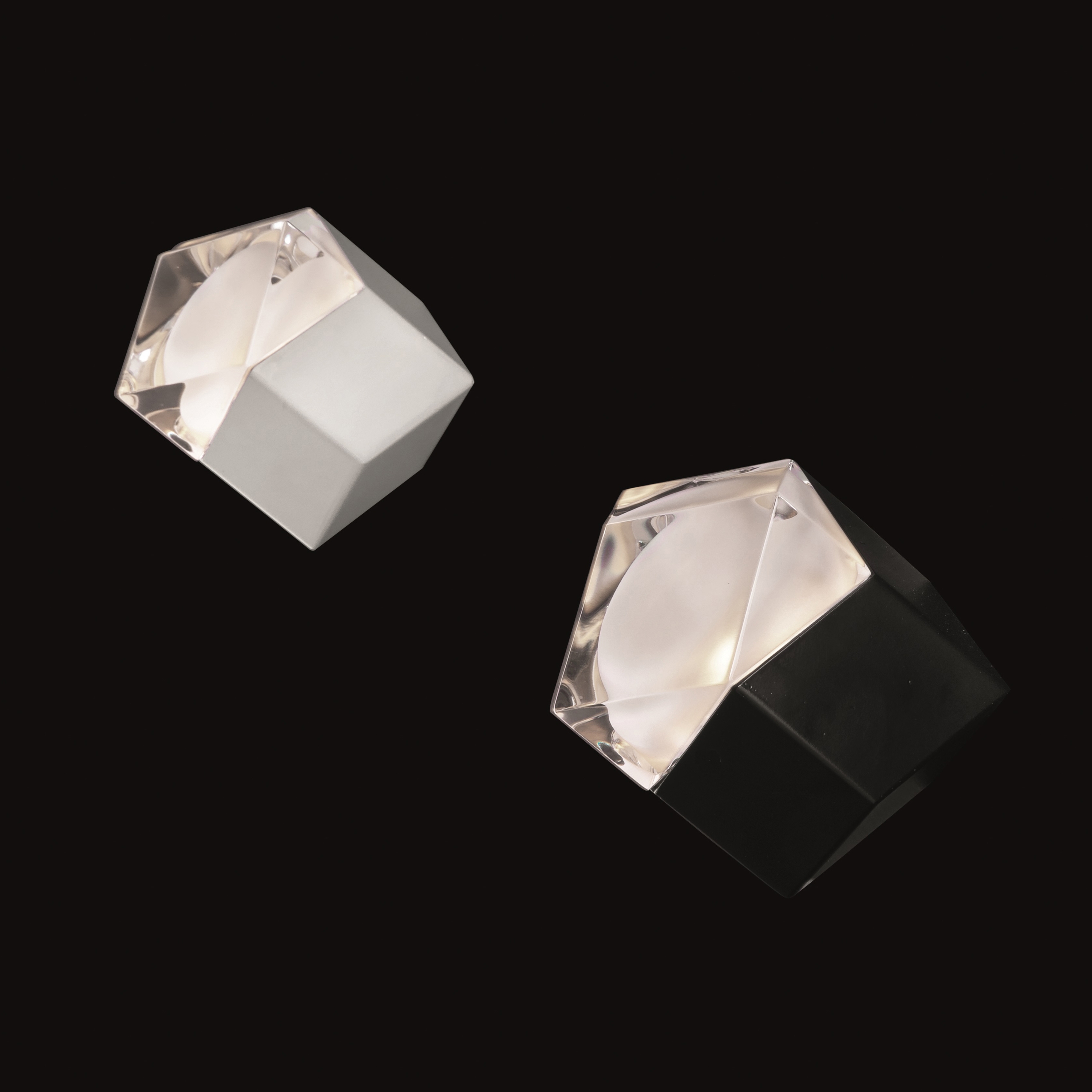 Display product Astro | 1188 from manufacturer Oluce