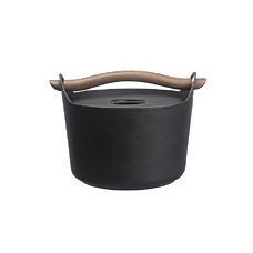 Display product Sarpaneva Cast iron casserole 3.0l from manufacturer iittala