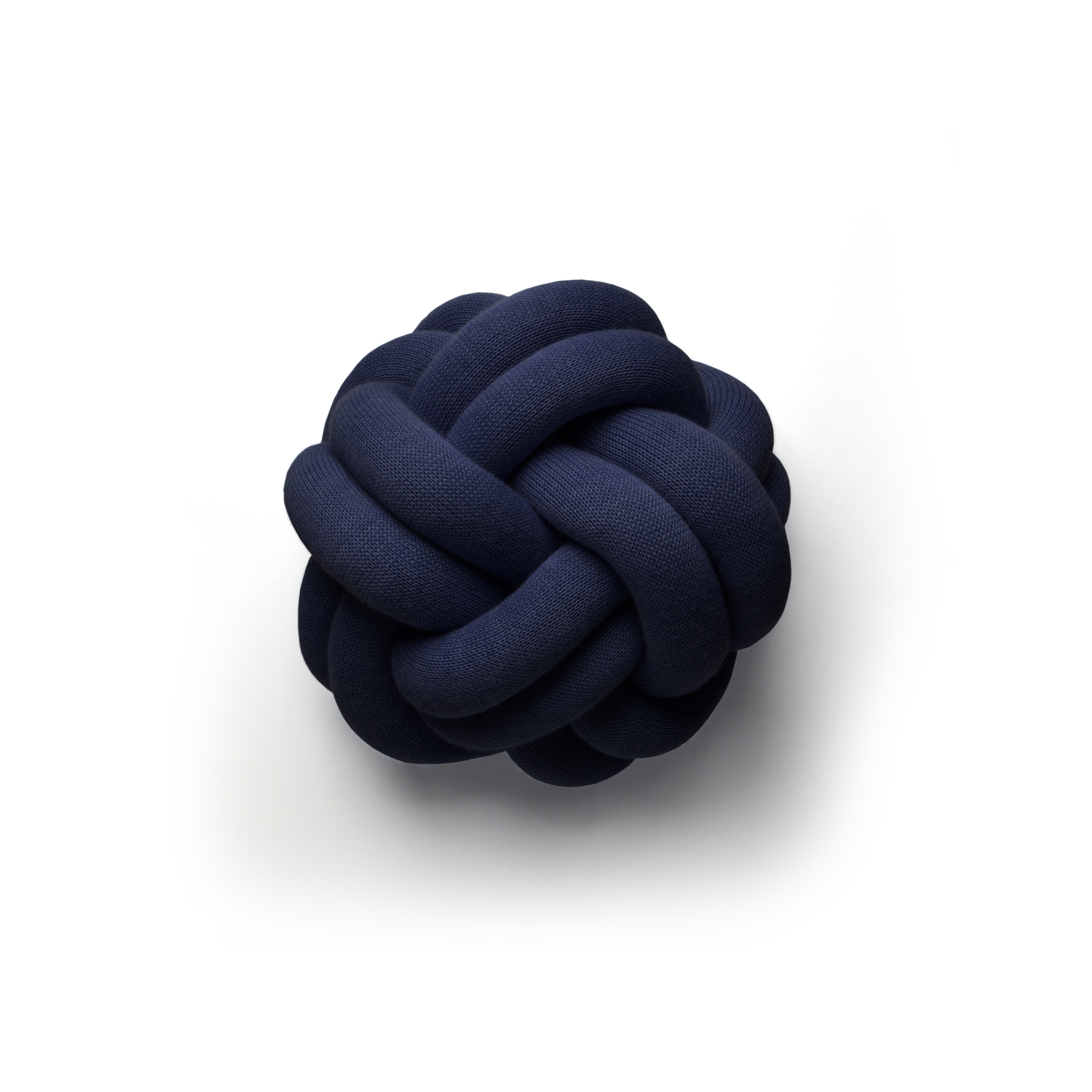 Knot cushion