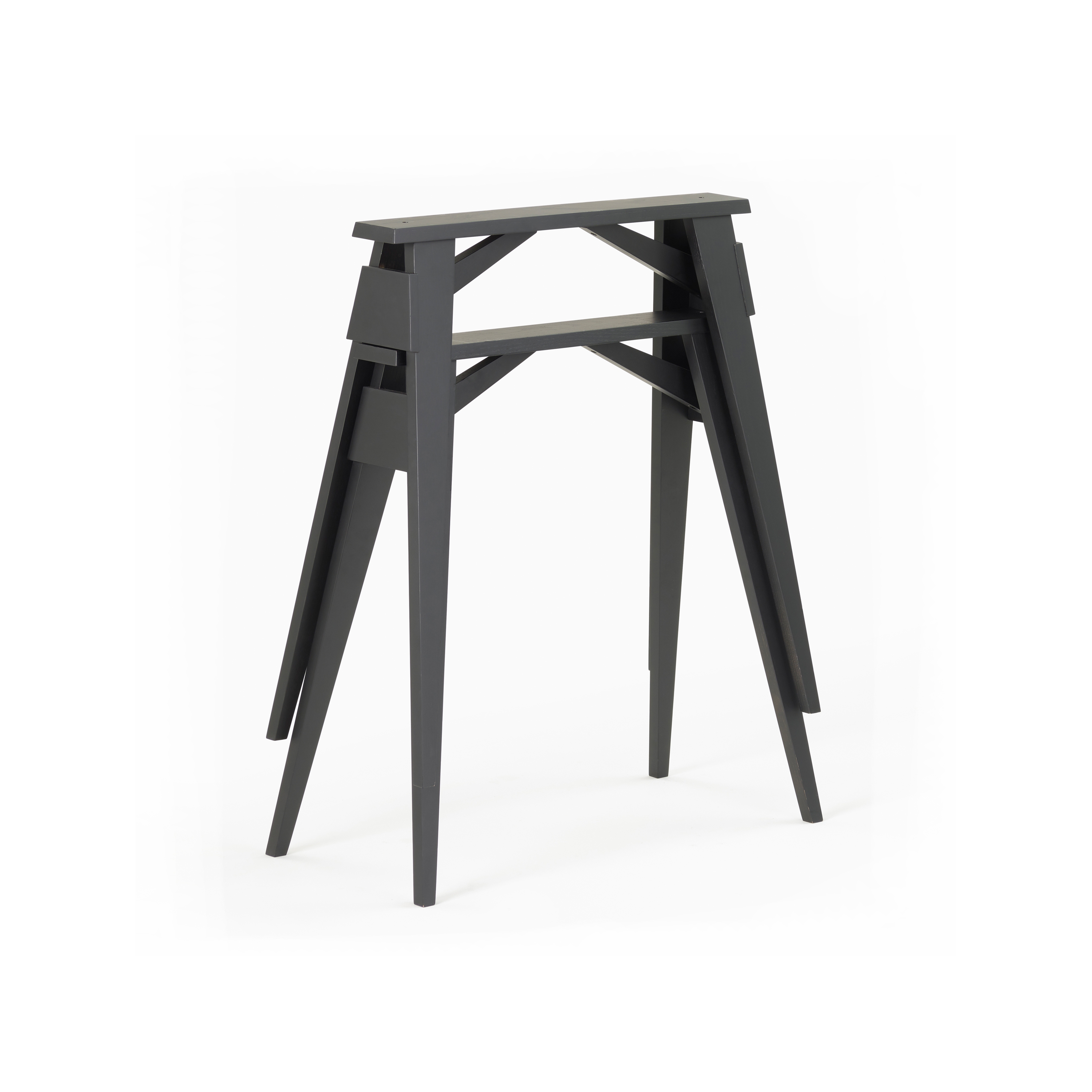 Produkt Arco Trestles des Herstellers Design House Stockholm anzeigen