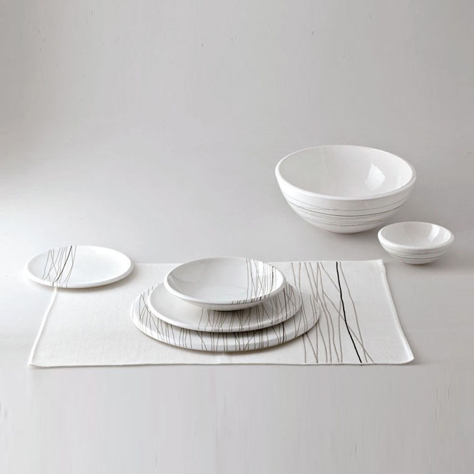 Mostrar el producto Merletto e Calligrafico plates del fabricante bosa