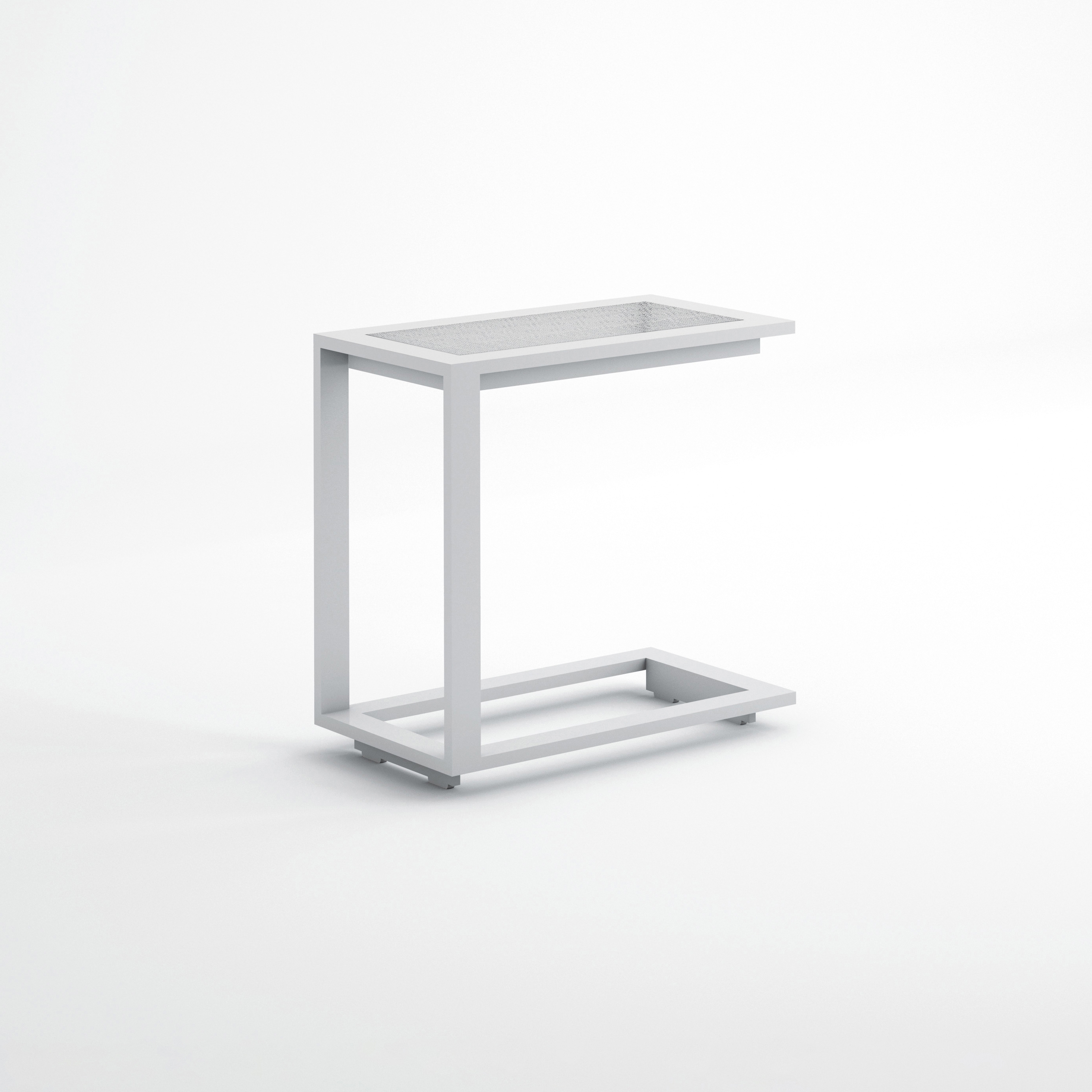 Display product Blau Side Table from manufacturer GANDIABLASCO