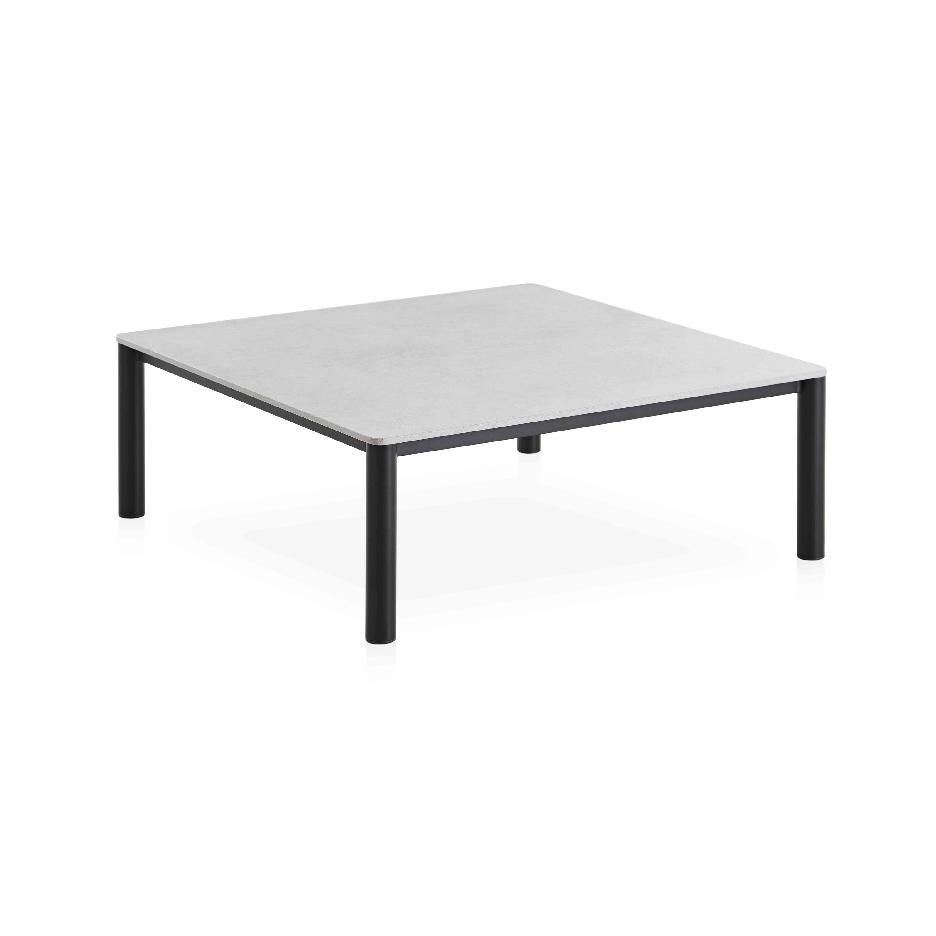 Produkt Bosc Viereckige Niedriger Tisch des Herstellers GANDIABLASCO anzeigen