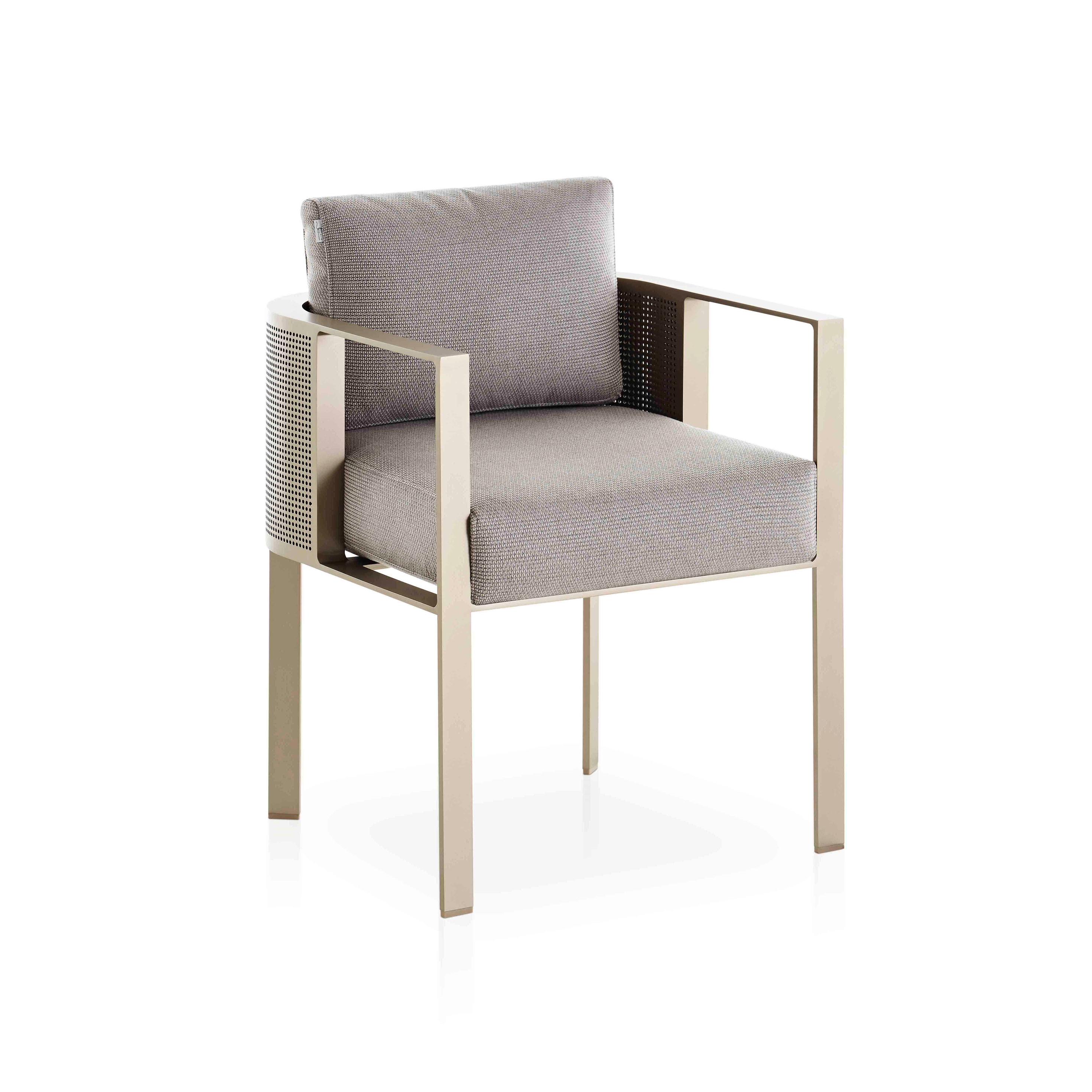 Display product Solanas Dining Armchair from manufacturer GANDIABLASCO