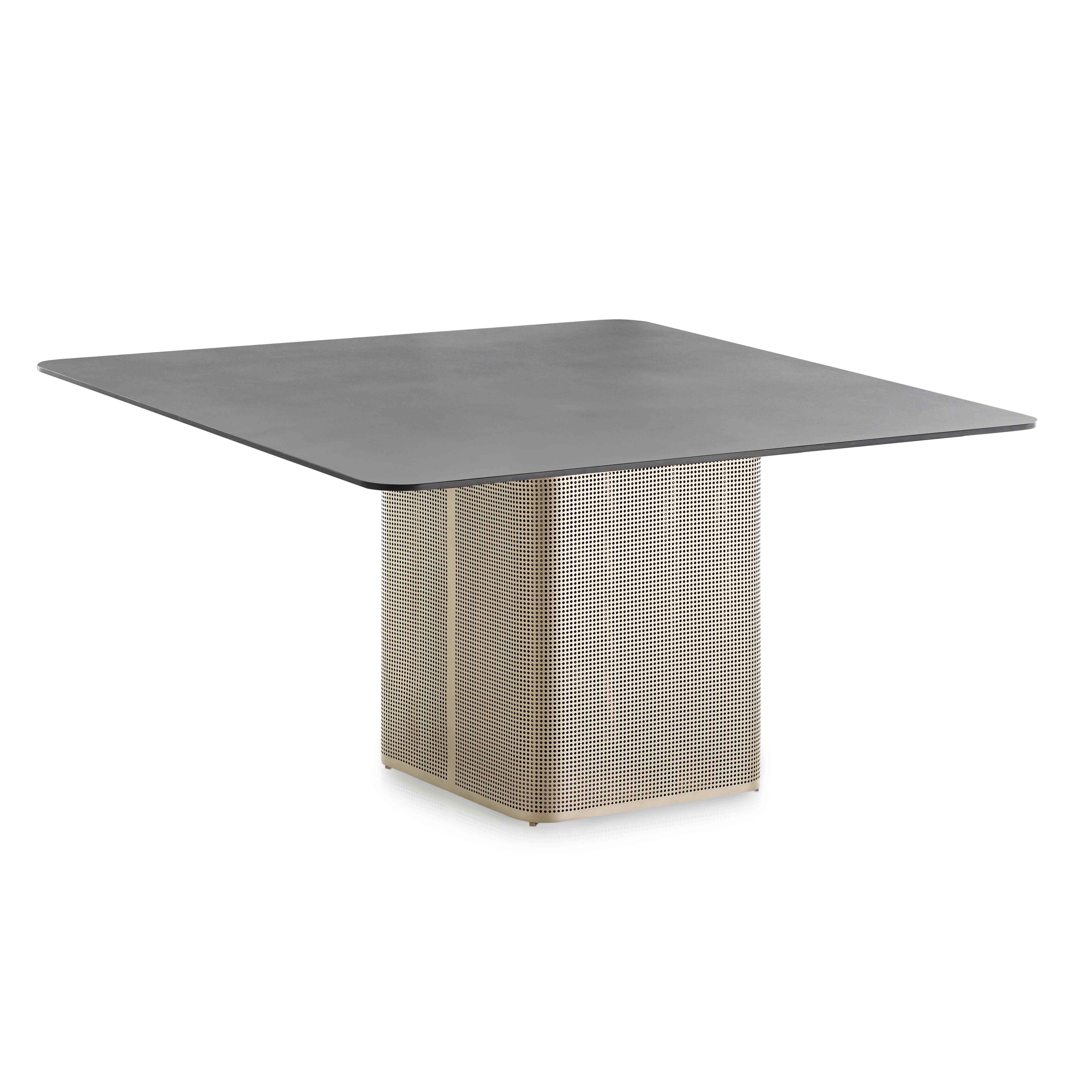 Afficher le produit Solanas Table Haute du fabricant GANDIABLASCO