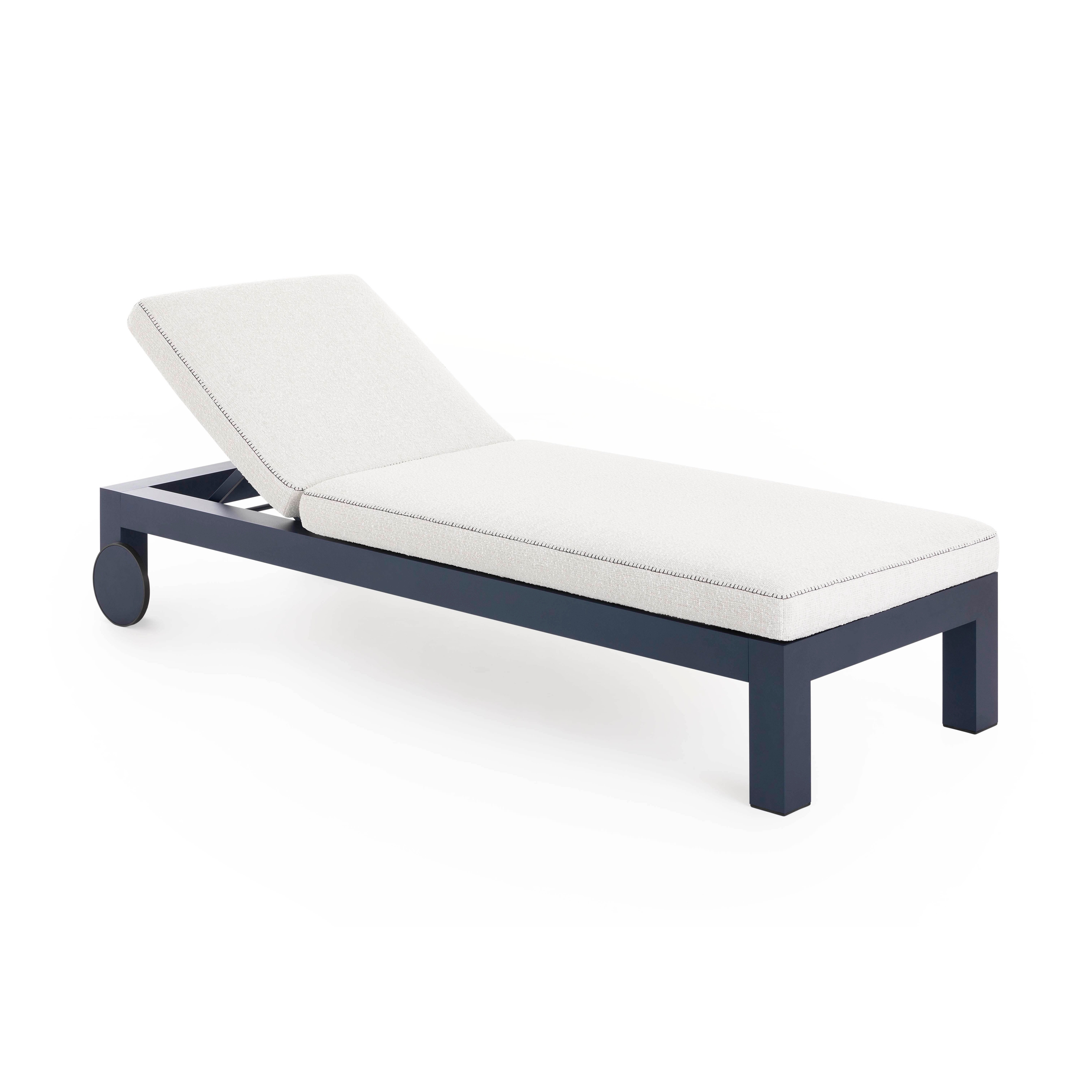 Vertoon produk Islablanca Chaise Lounge van vervaardiger GANDIABLASCO