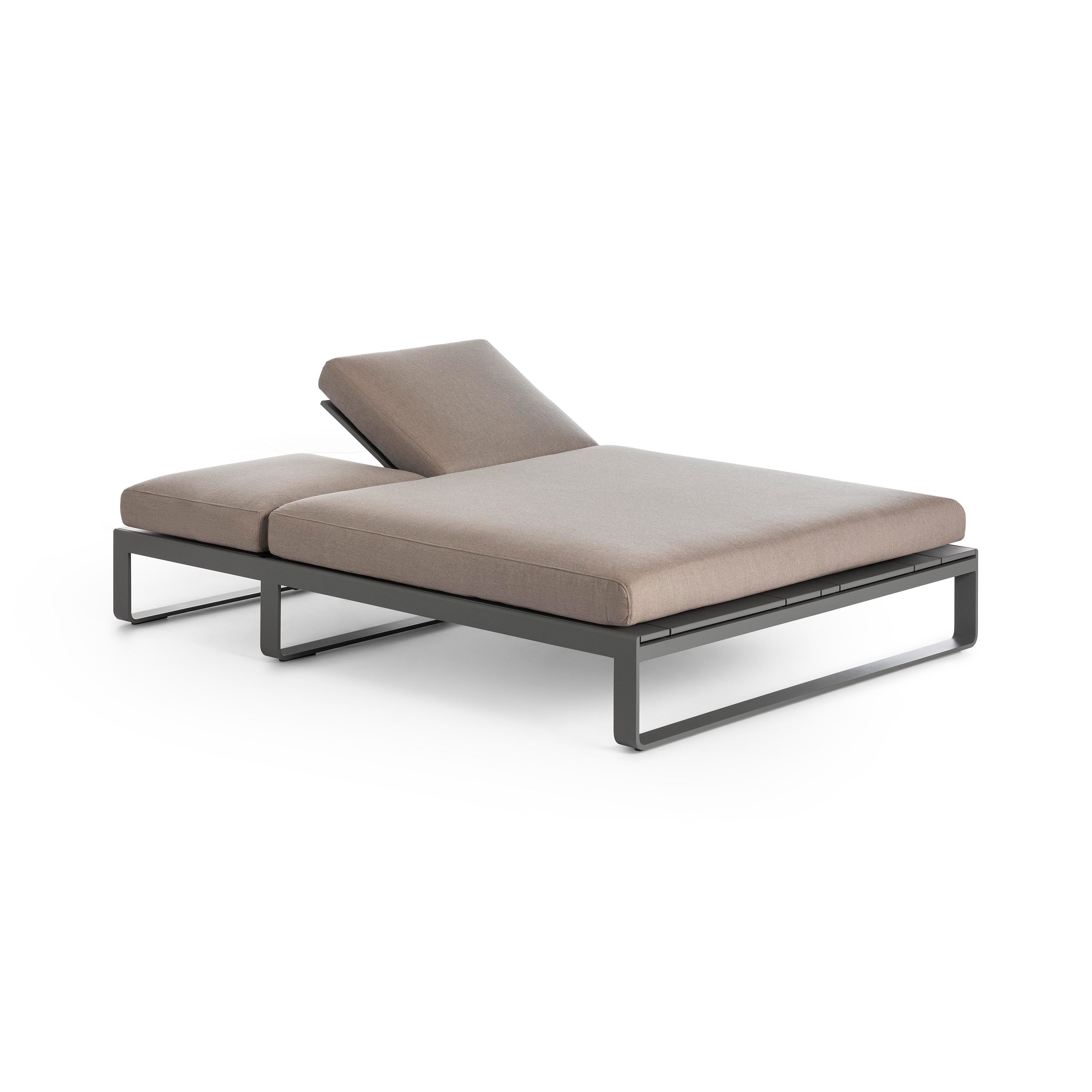 Flat Chill Double Bed