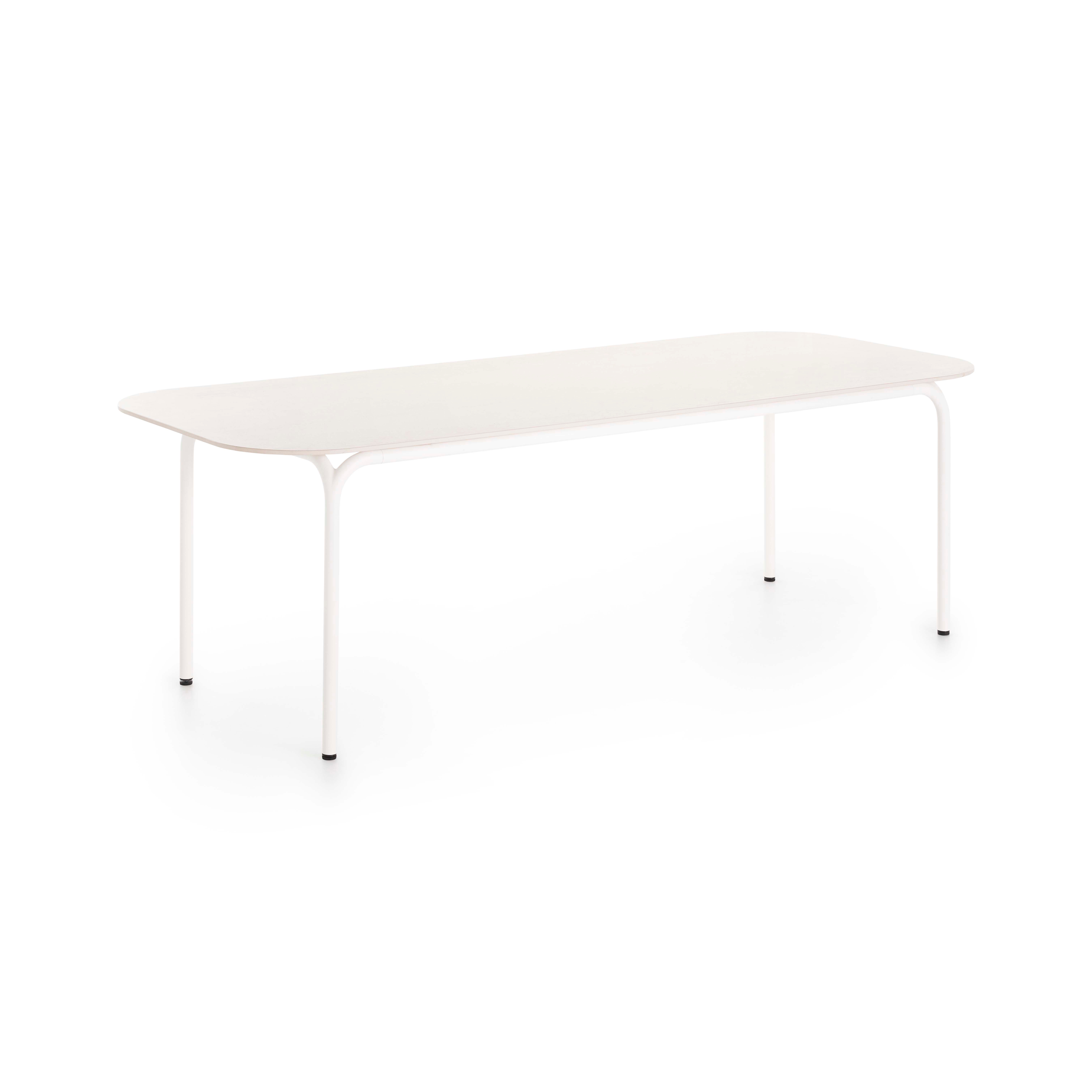 Display product Capa Dining Table from manufacturer GANDIABLASCO