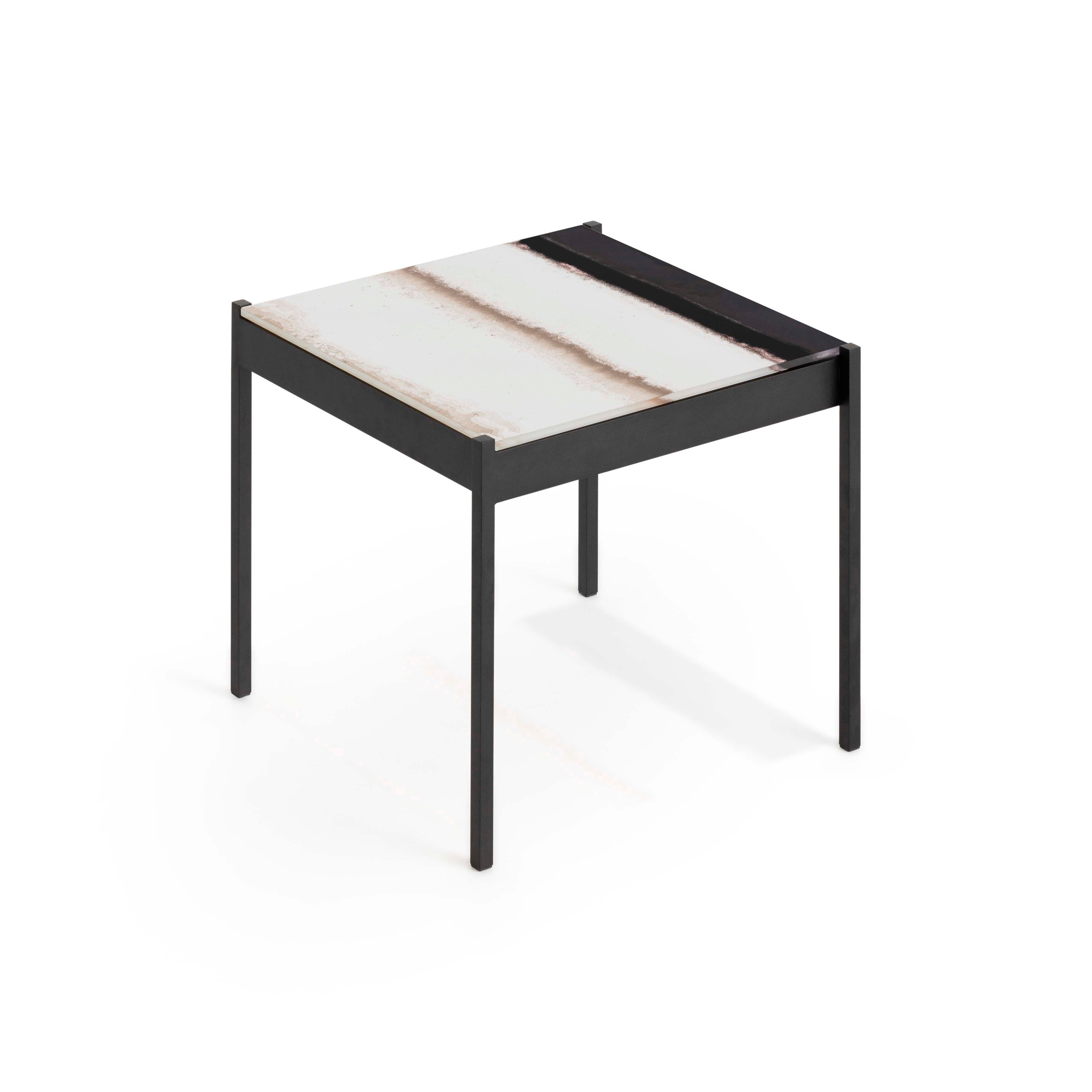 Afficher le produit Iris Table Basse Carré du fabricant GANDIABLASCO