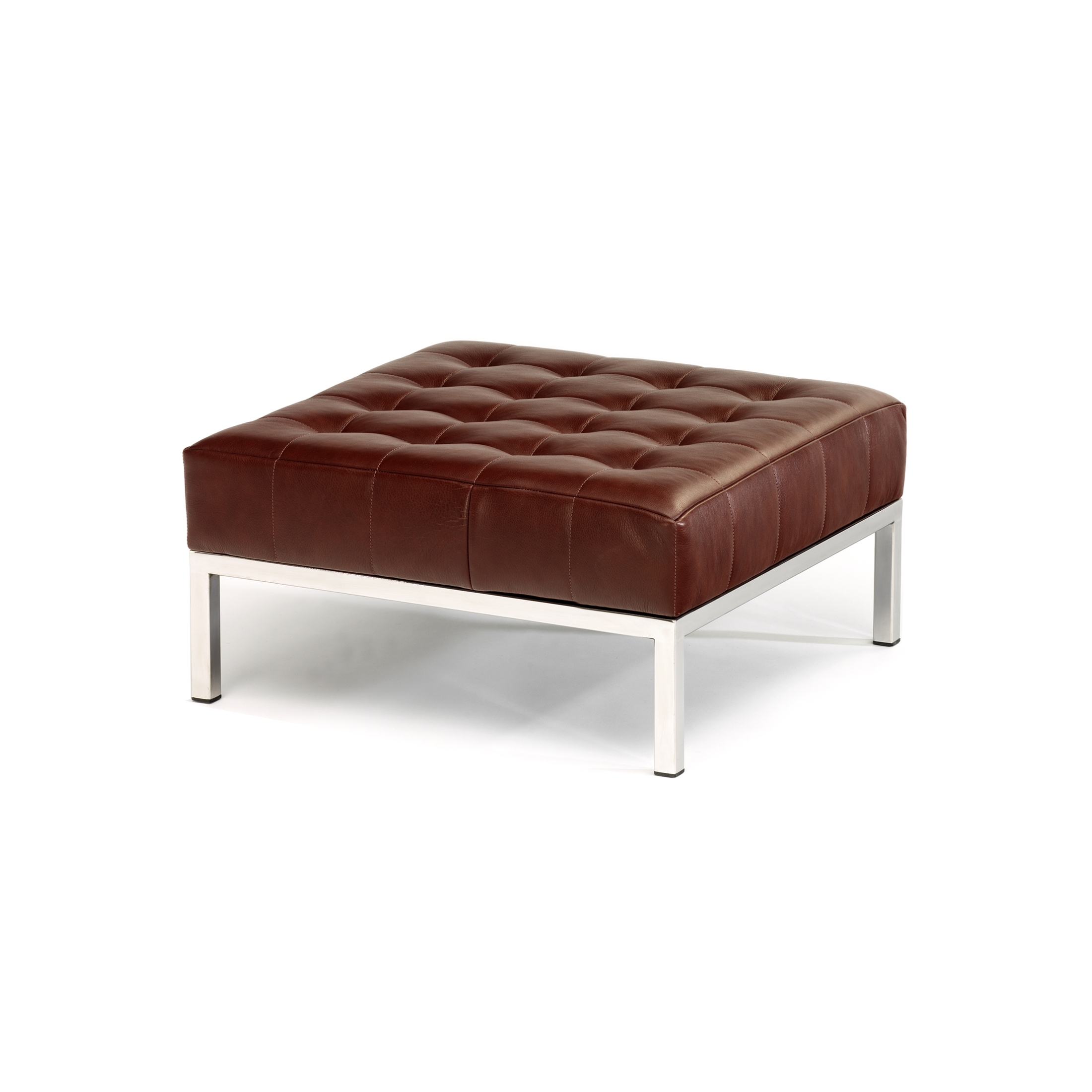 Mostra il prodotto Club footstool del produttore Loft