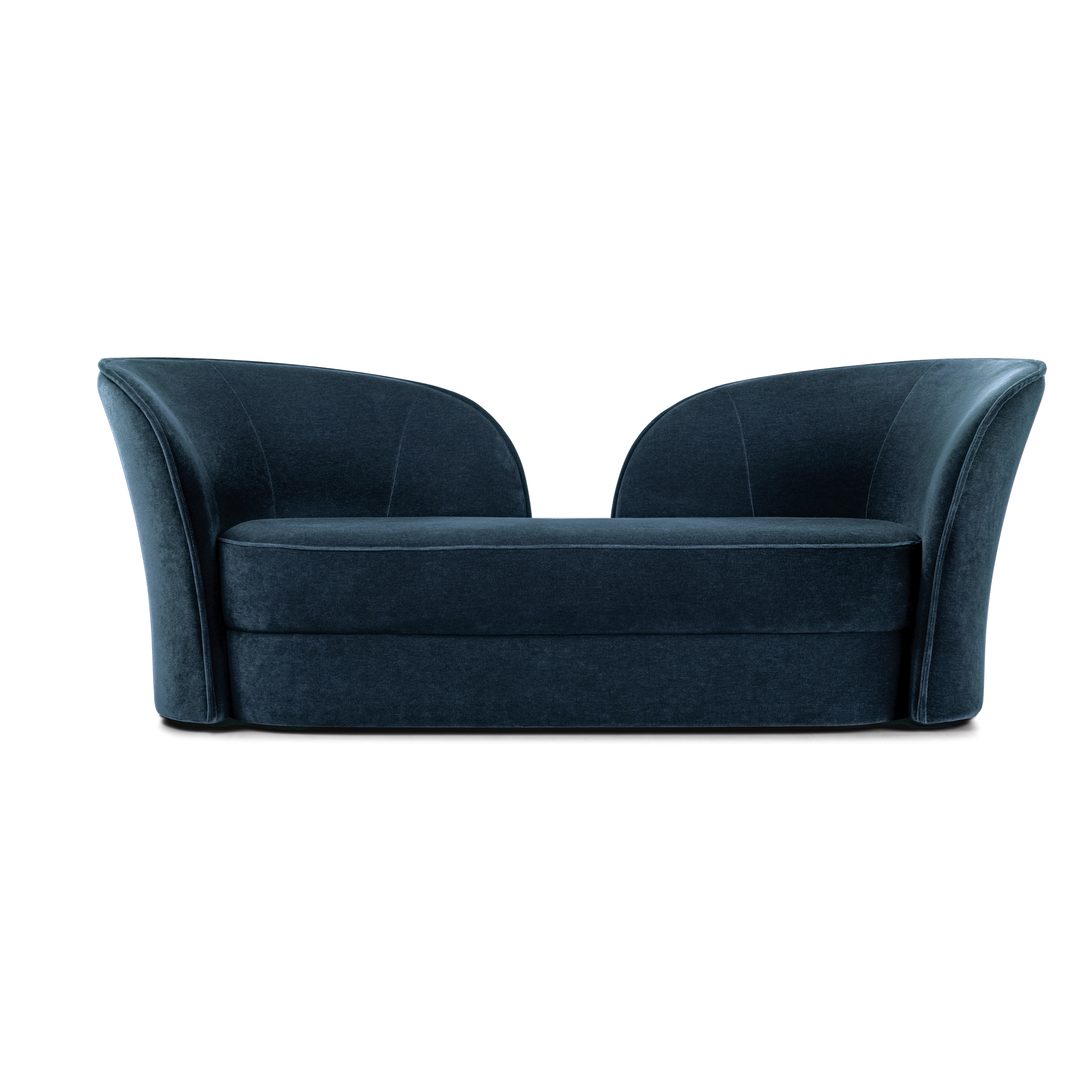 Display product Aldora Sofa from manufacturer moooi