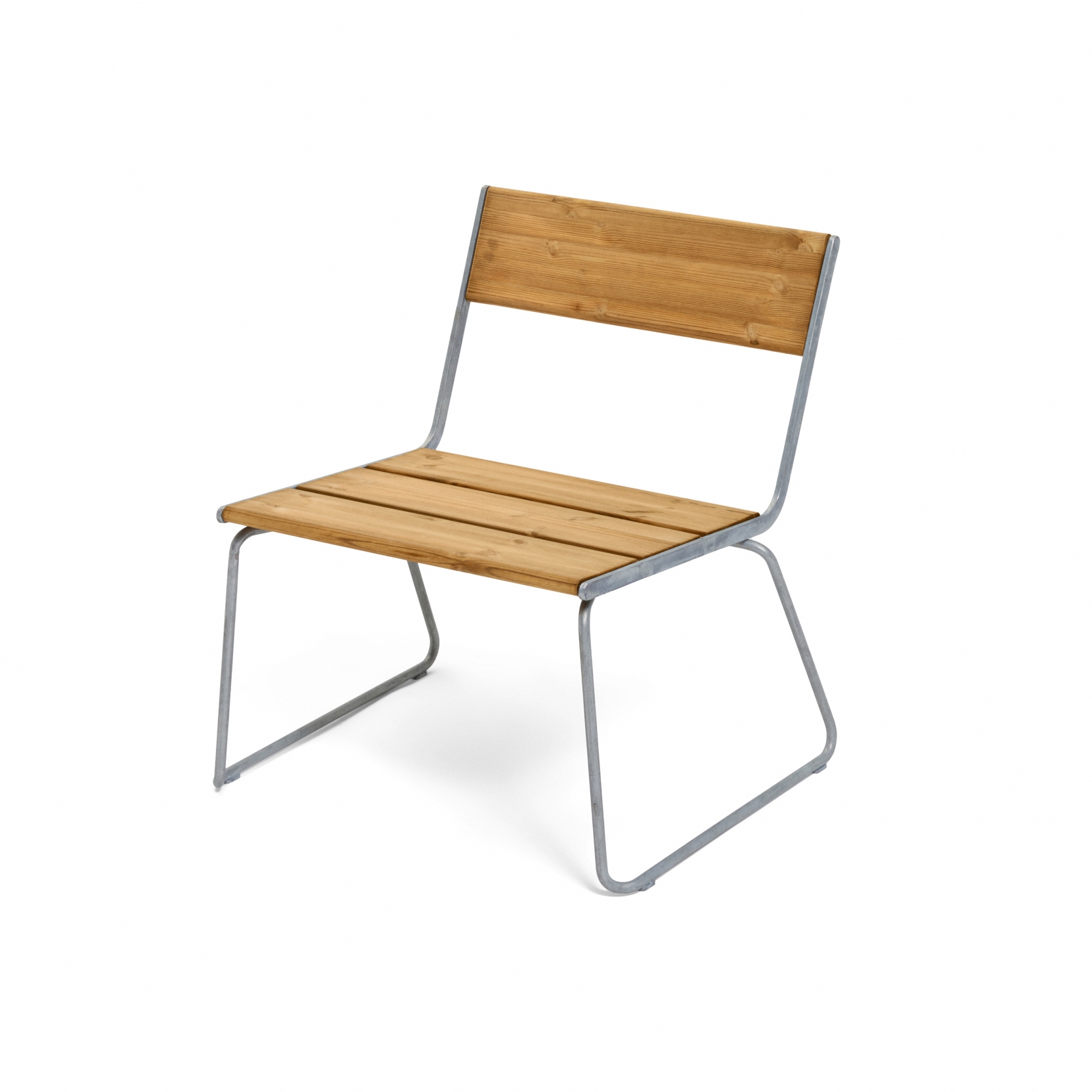 Display product April Go lounge chair from manufacturer Vestre
