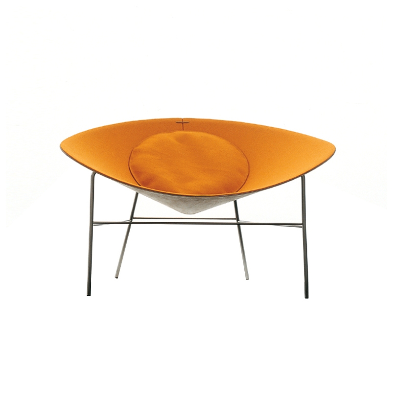 Display product Bloom from manufacturer Living Divani