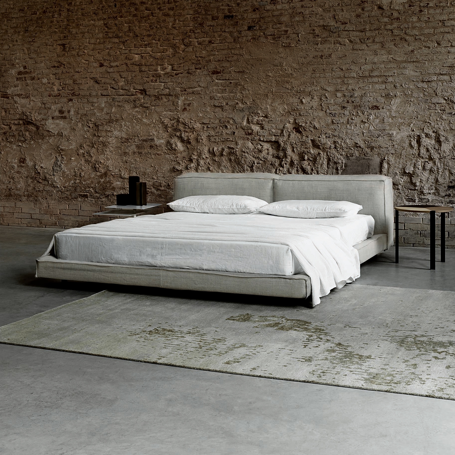 Display product NeoWall Bed from manufacturer Living Divani
