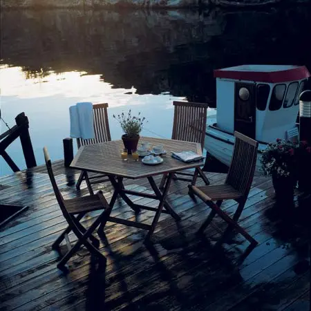Berga Form - Viken table