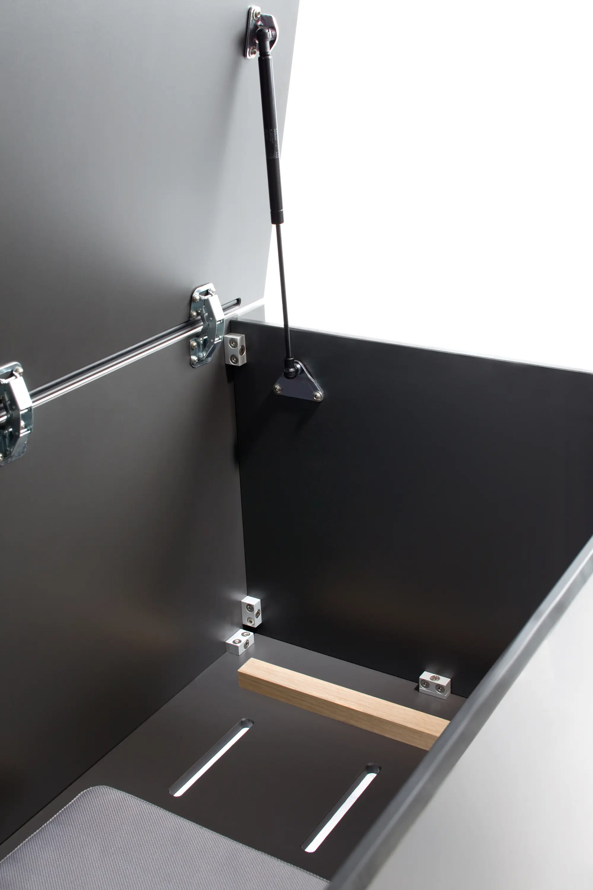 conmoto - El Pecho cushion box