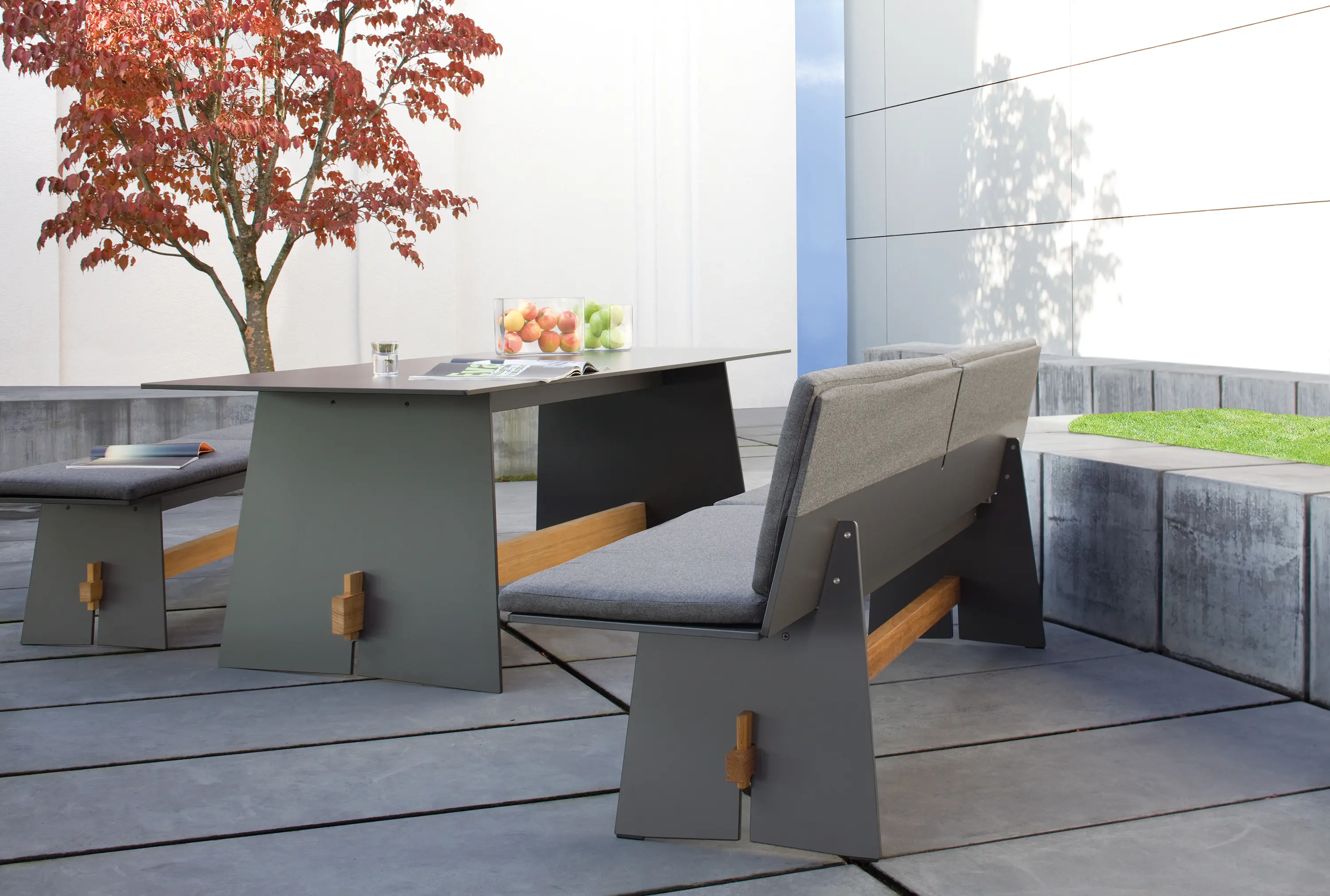 conmoto - Tension rectangular table