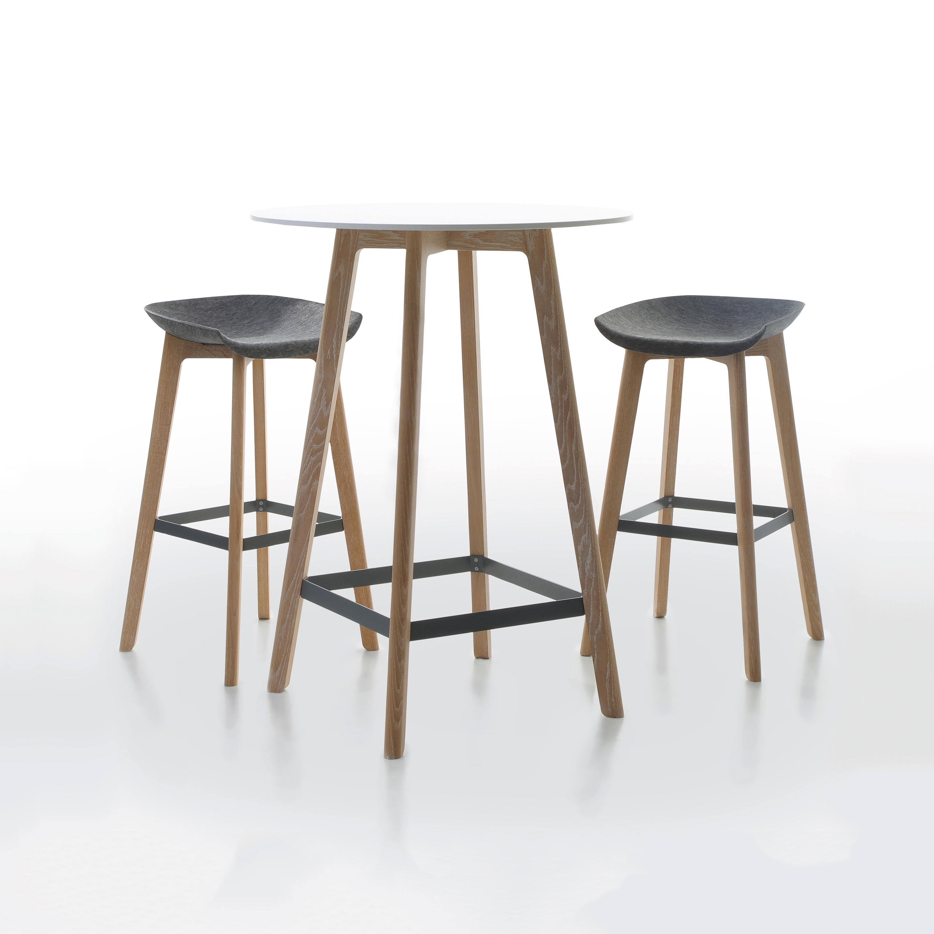 Display product Chairman bar table from manufacturer conmoto