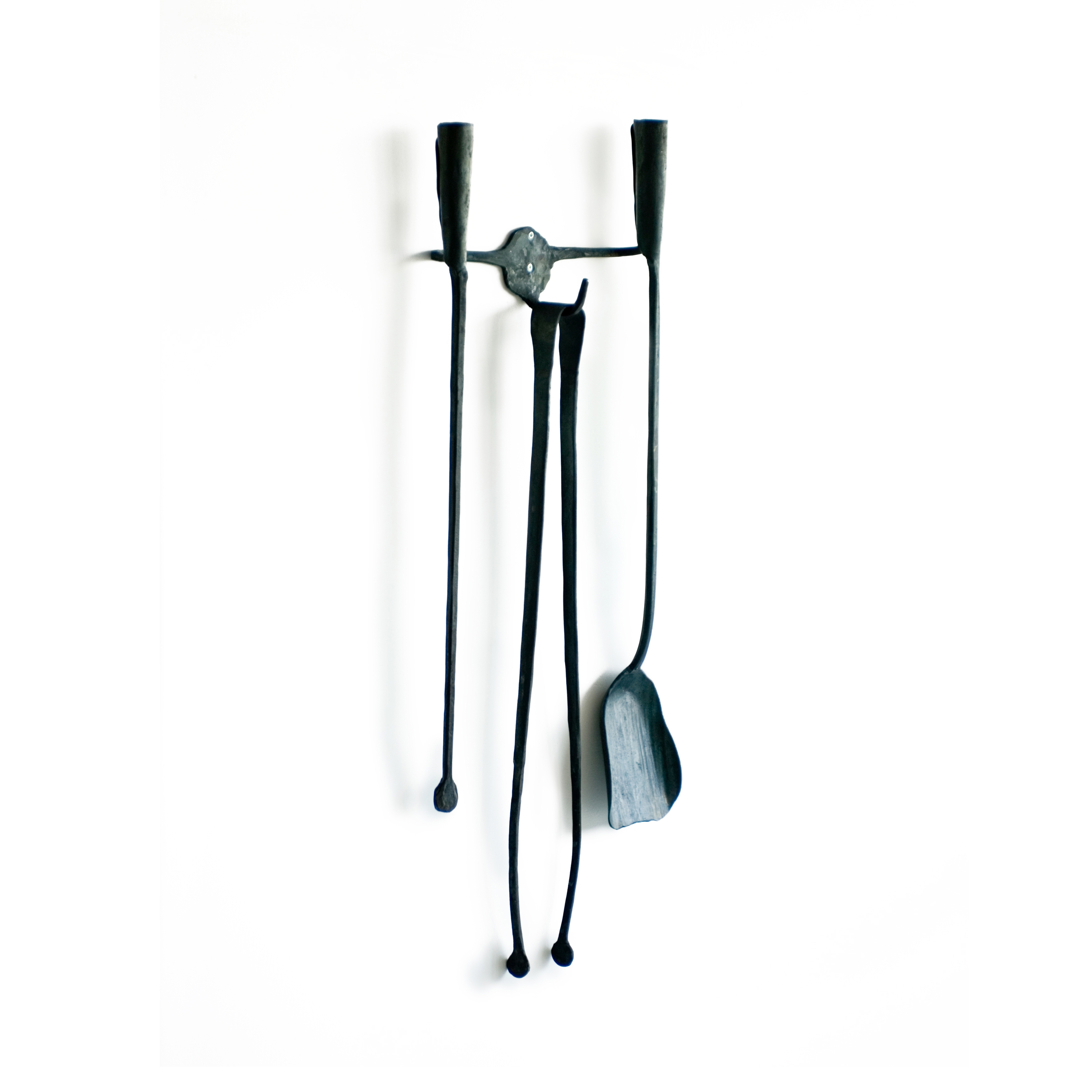 Mostra il prodotto A Ferro e Fuoco Companion Set /  Wall mounting del produttore conmoto