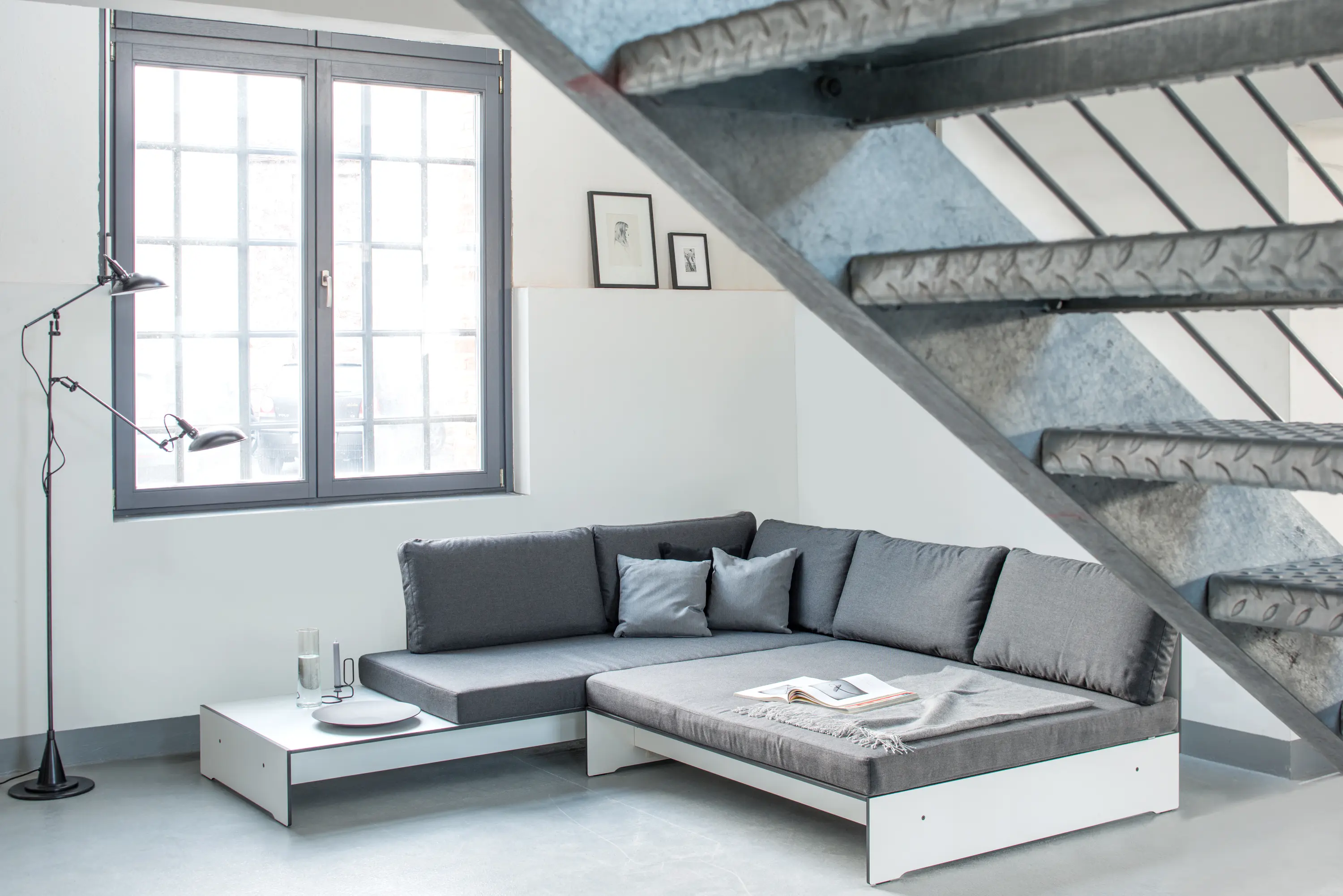 conmoto - Riva Superlounge