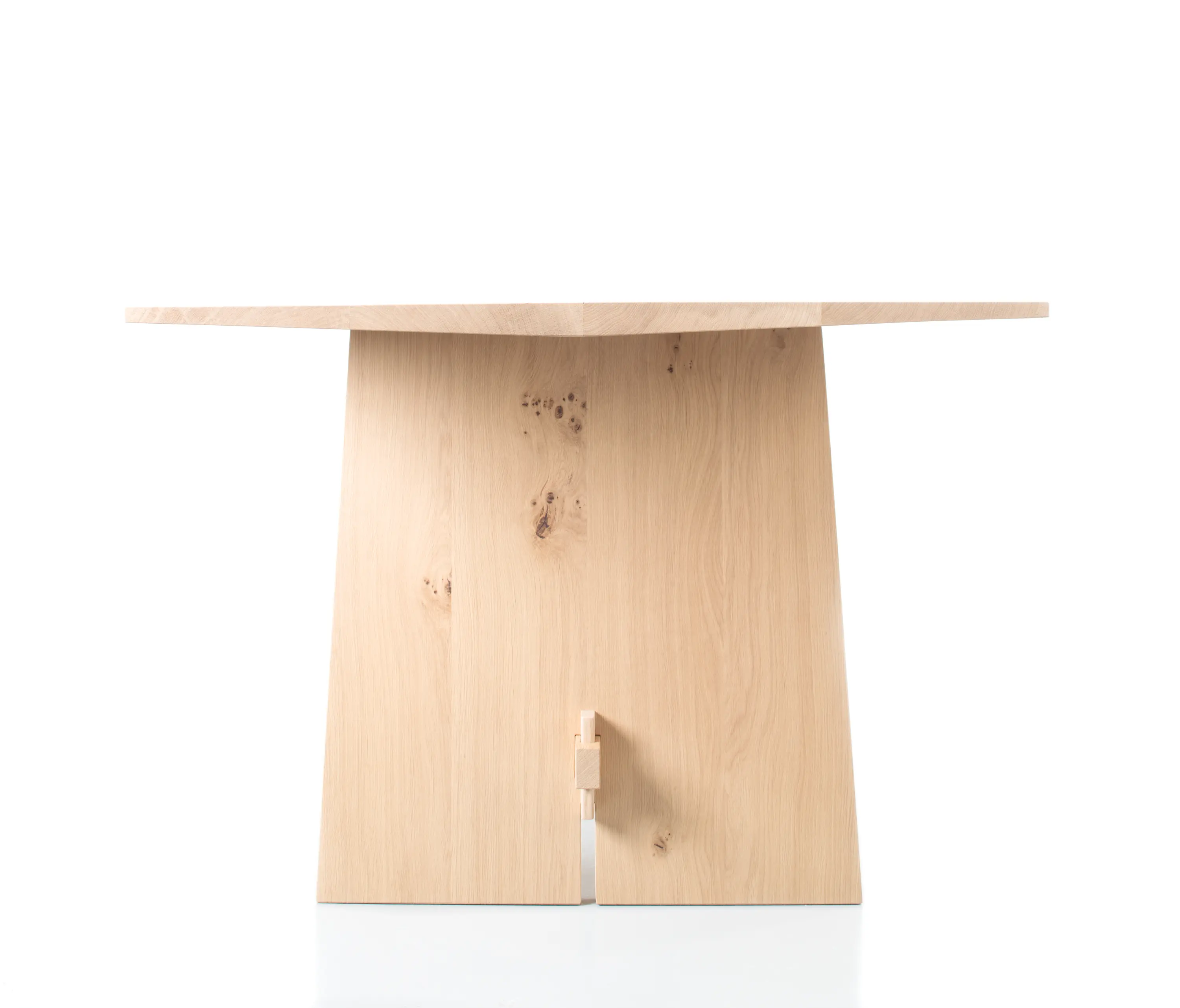 conmoto - Tension Solid Oak table