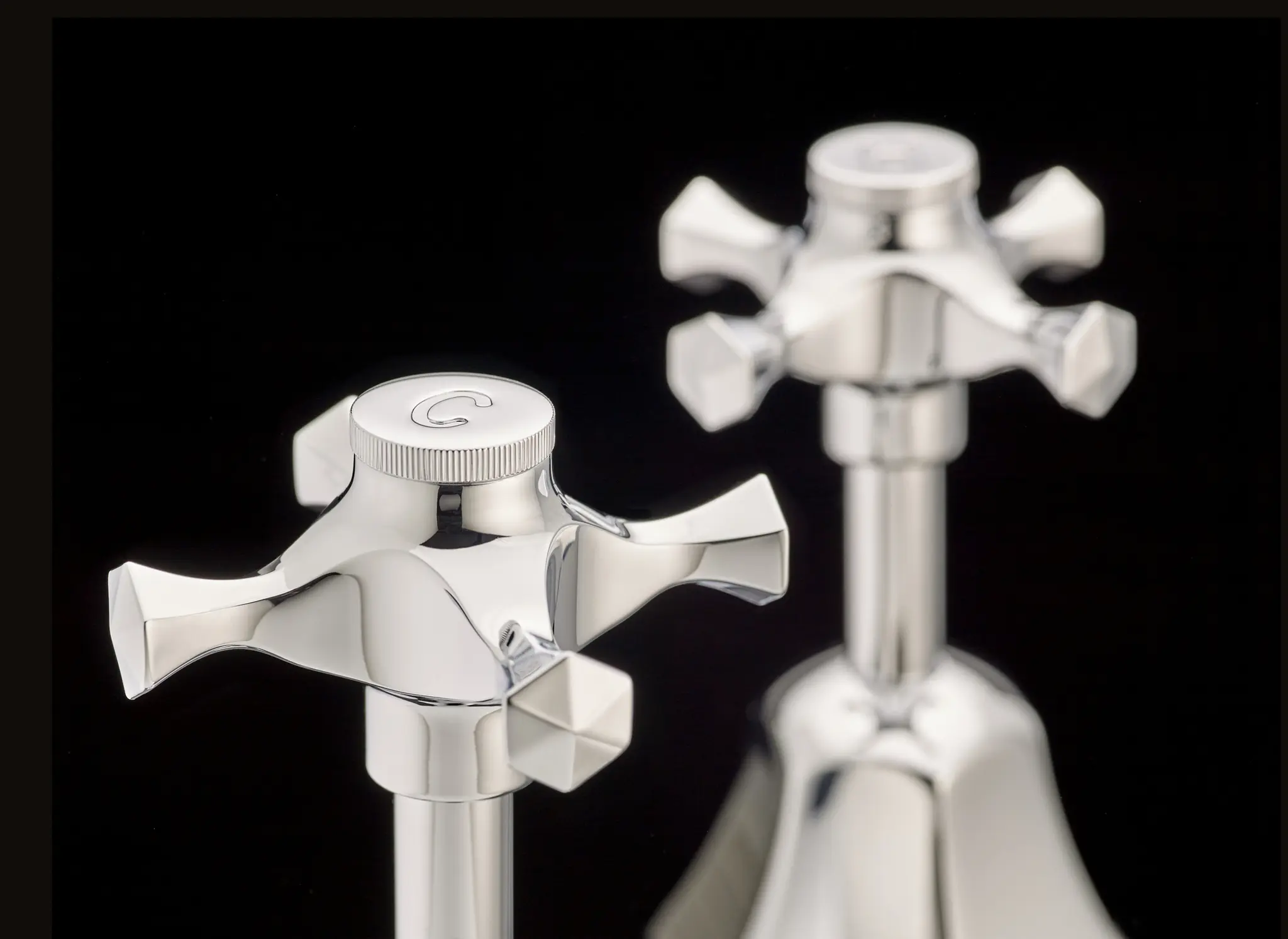 Czech & Speake - Cubist Thermostatic Mixer with Crosstop
