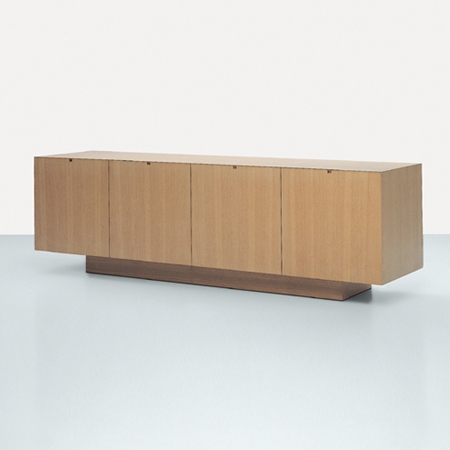 Afficher le produit Block credenza du fabricant Derin