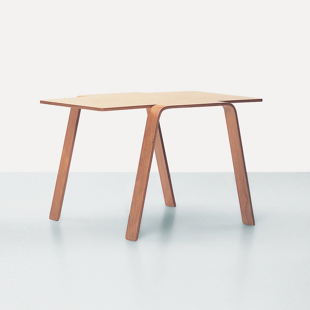 Produkt Bend Table-L des Herstellers Derin anzeigen