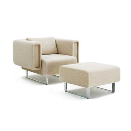 Display product Rover Armchair/Ottoman from manufacturer Dune
