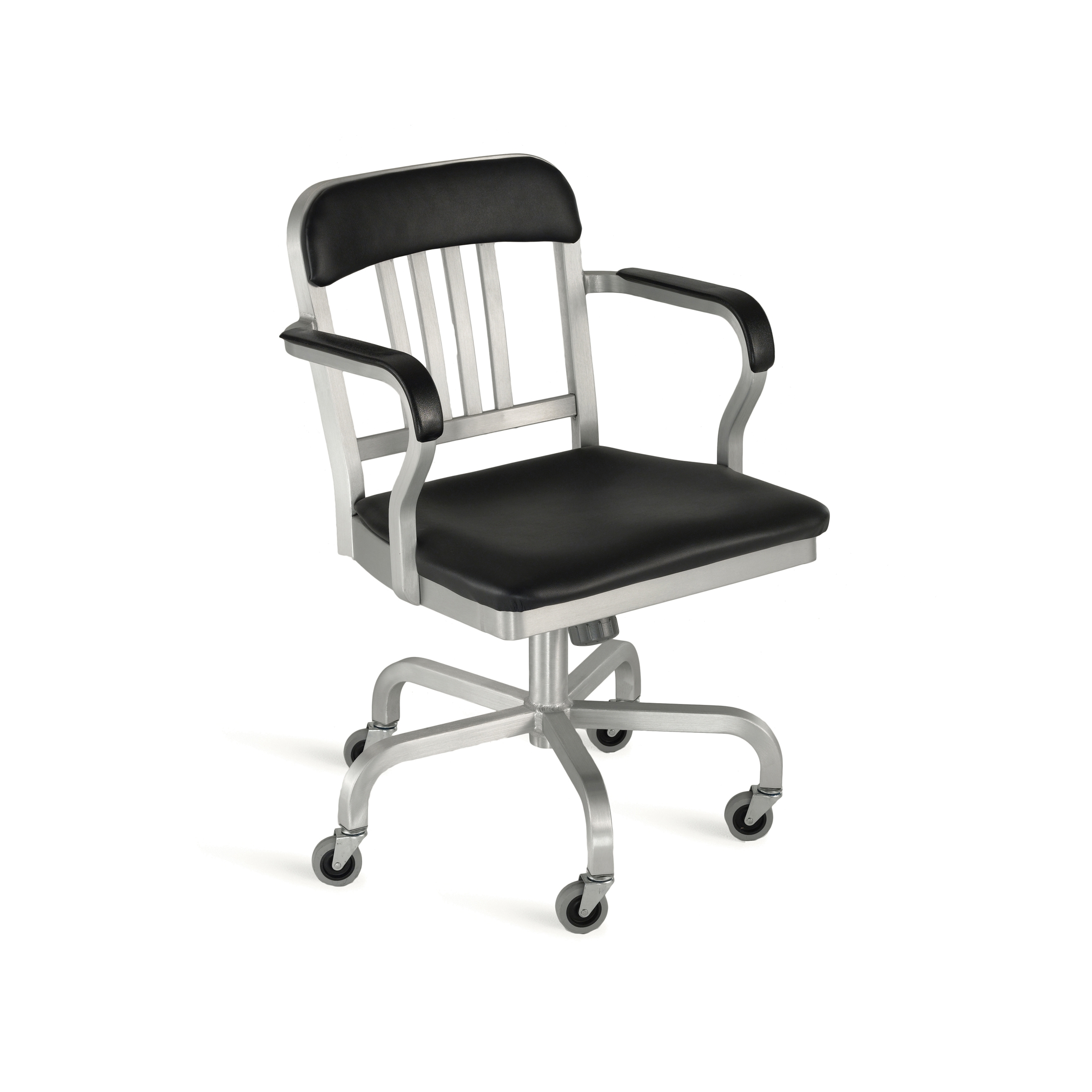 Mostrar el producto Navy® Semi-upholstered swivel armchair del fabricante emeco