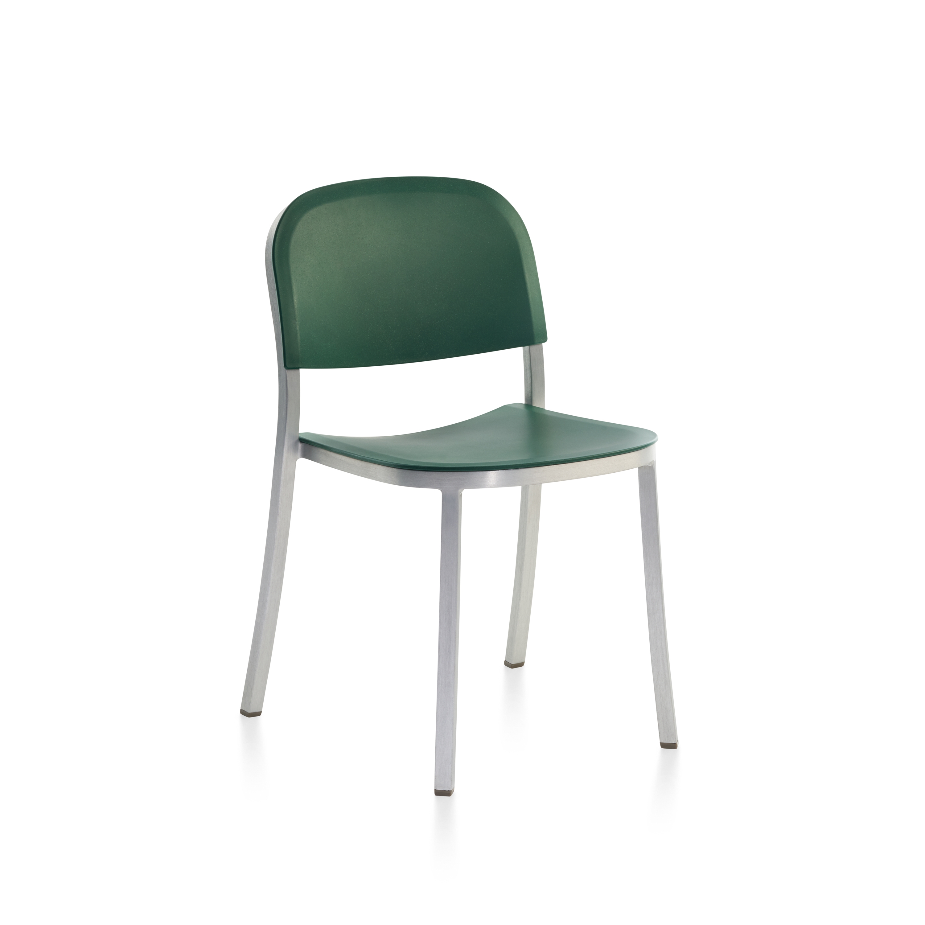 Mostrar el producto 1 Inch Stacking Chair del fabricante emeco