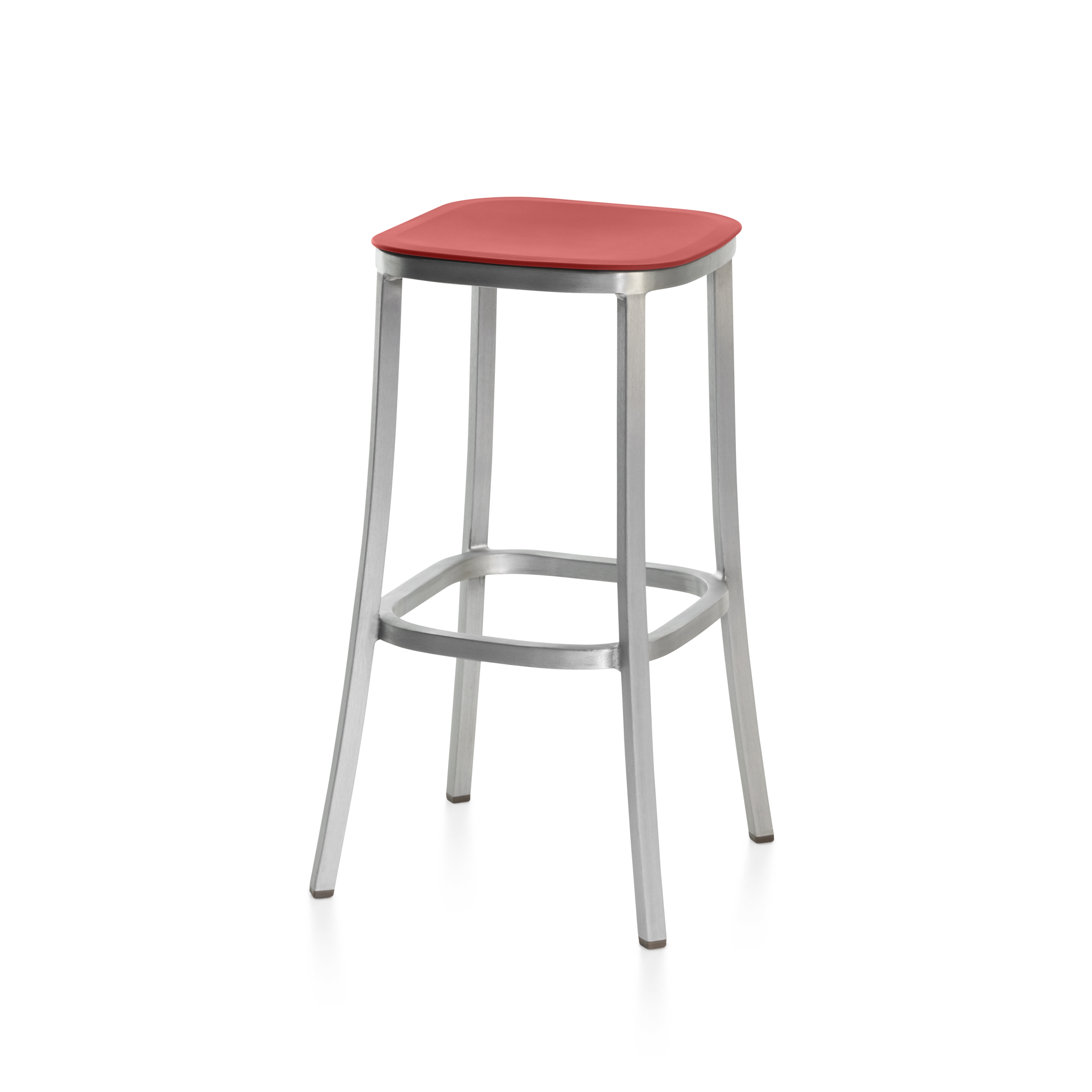 Mostrar el producto 1 Inch Barstool del fabricante emeco